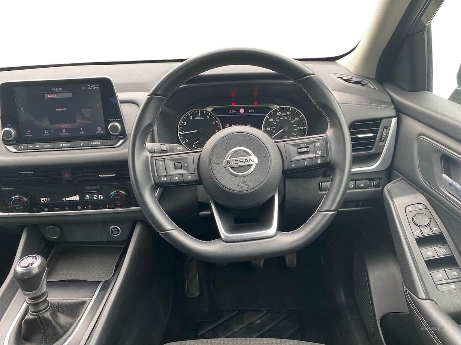 Apr 2022 Nissan Qashqai 1.3 Dig-T Mh Acenta Premium 5Dr