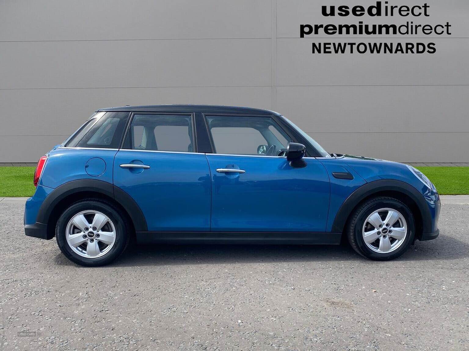 Apr 2022 MINI HATCHBACK 1.5 Cooper Classic 5Dr
