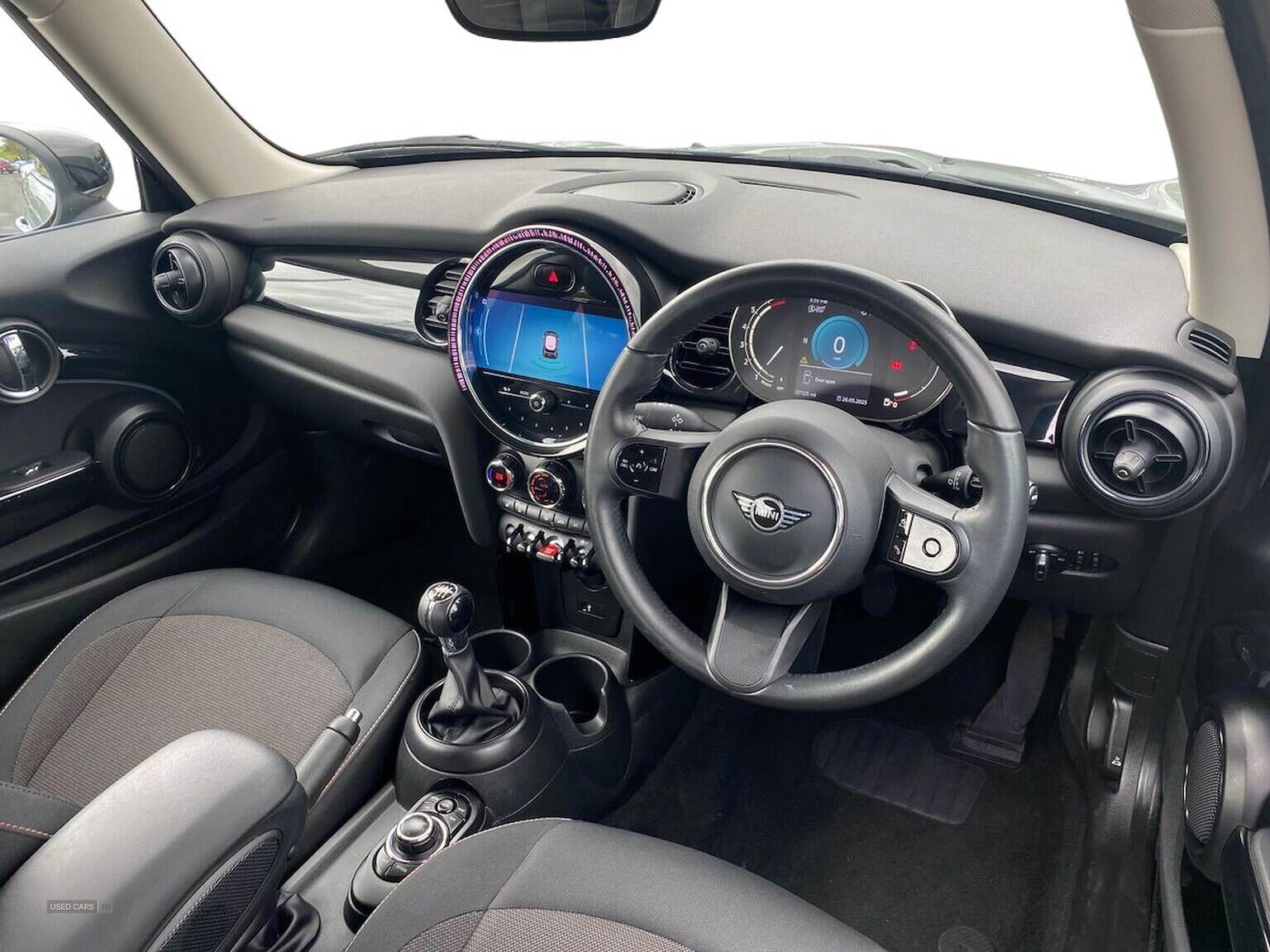 May 2022 MINI HATCHBACK