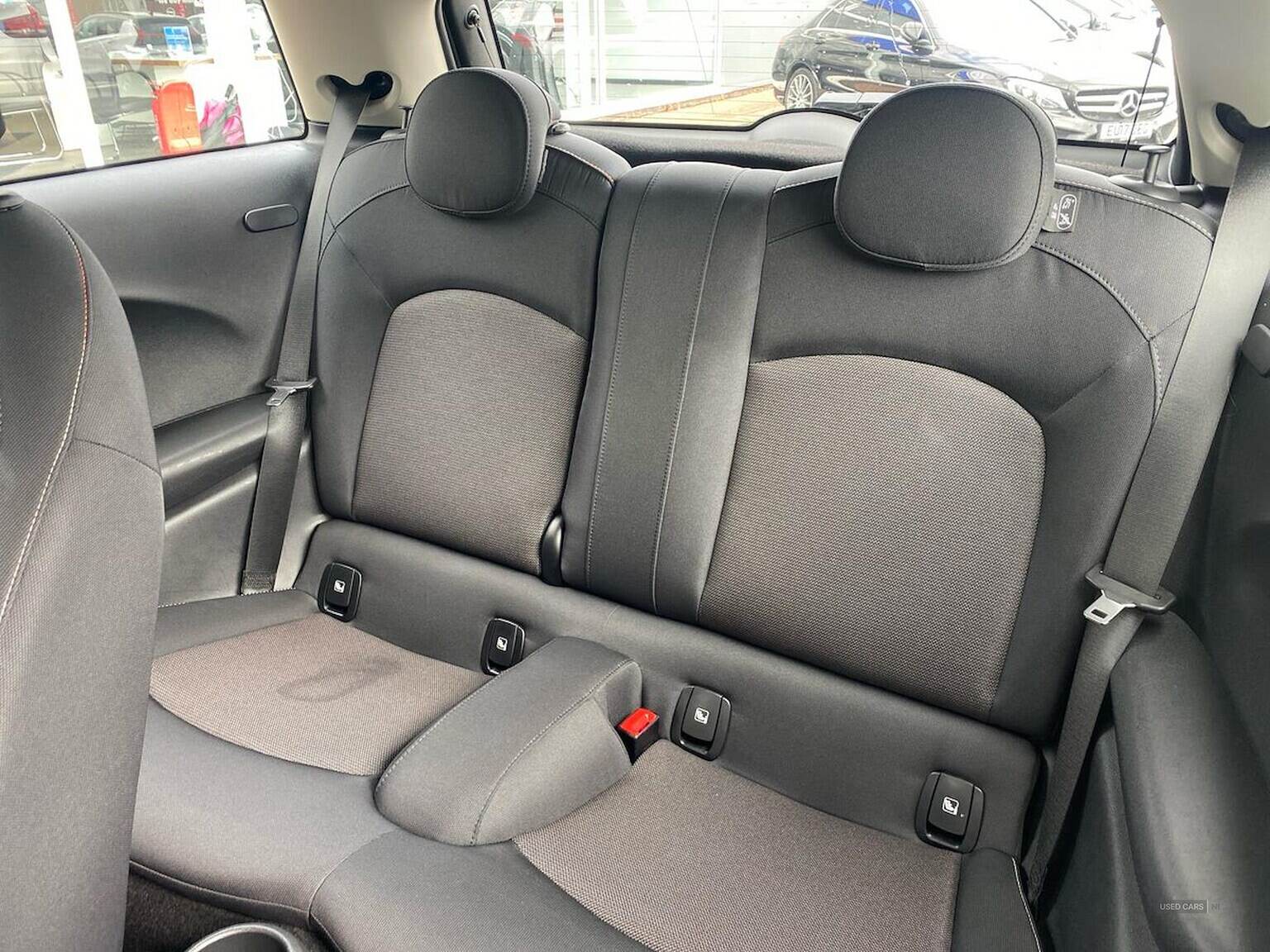 May 2022 MINI HATCHBACK