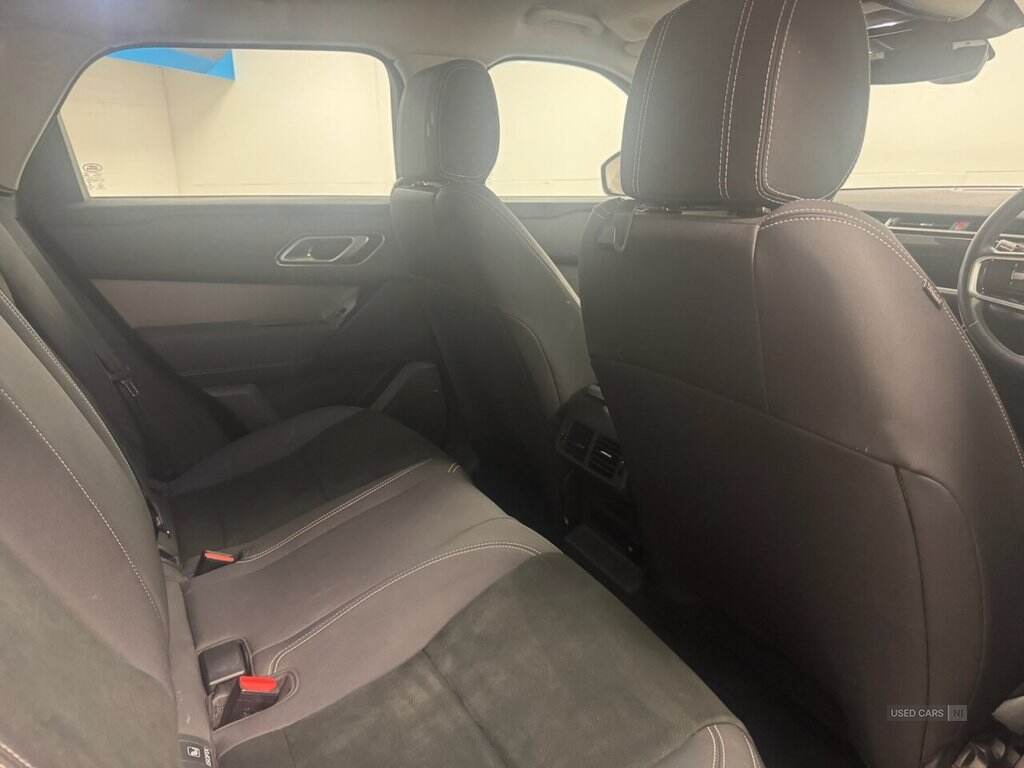 Apr 2021 Land Rover Range Rover Velar 2.0 D200 5dr Auto