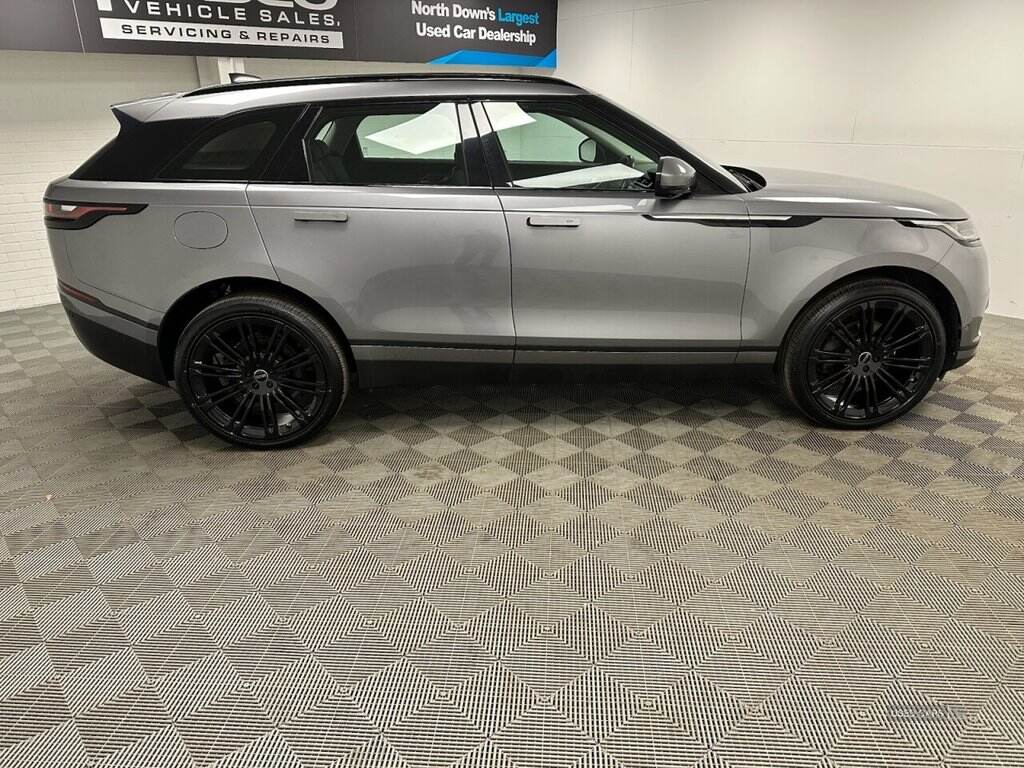 Apr 2021 Land Rover Range Rover Velar 2.0 D200 5dr Auto
