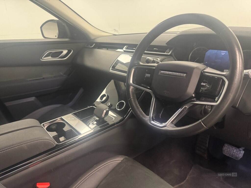 Apr 2021 Land Rover Range Rover Velar 2.0 D200 5dr Auto