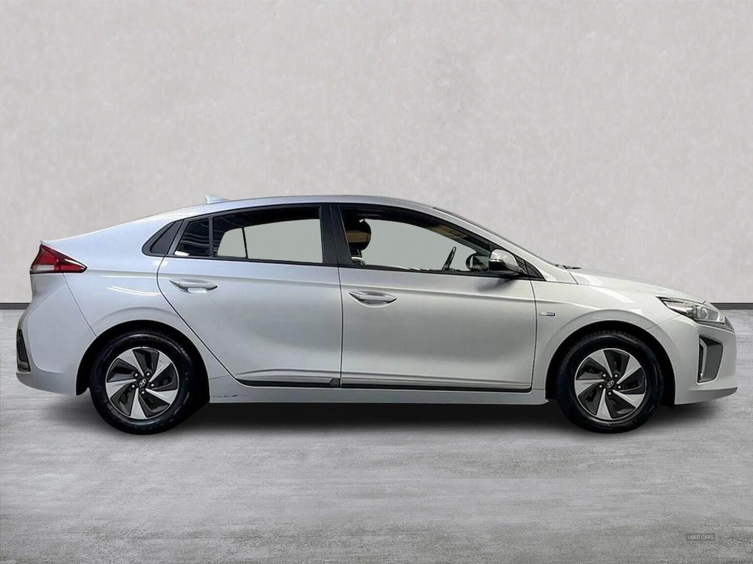 Mar 2018 Hyundai Ioniq 1.6 Gdi Hybrid Se 5Dr Dct