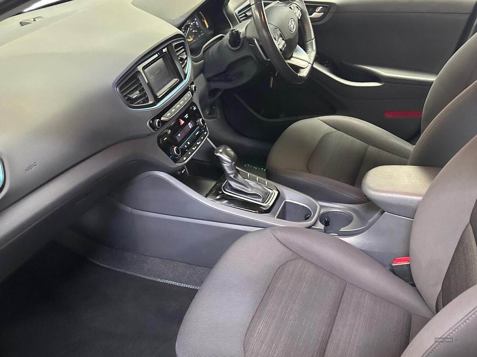 Mar 2018 Hyundai Ioniq 1.6 Gdi Hybrid Se 5Dr Dct