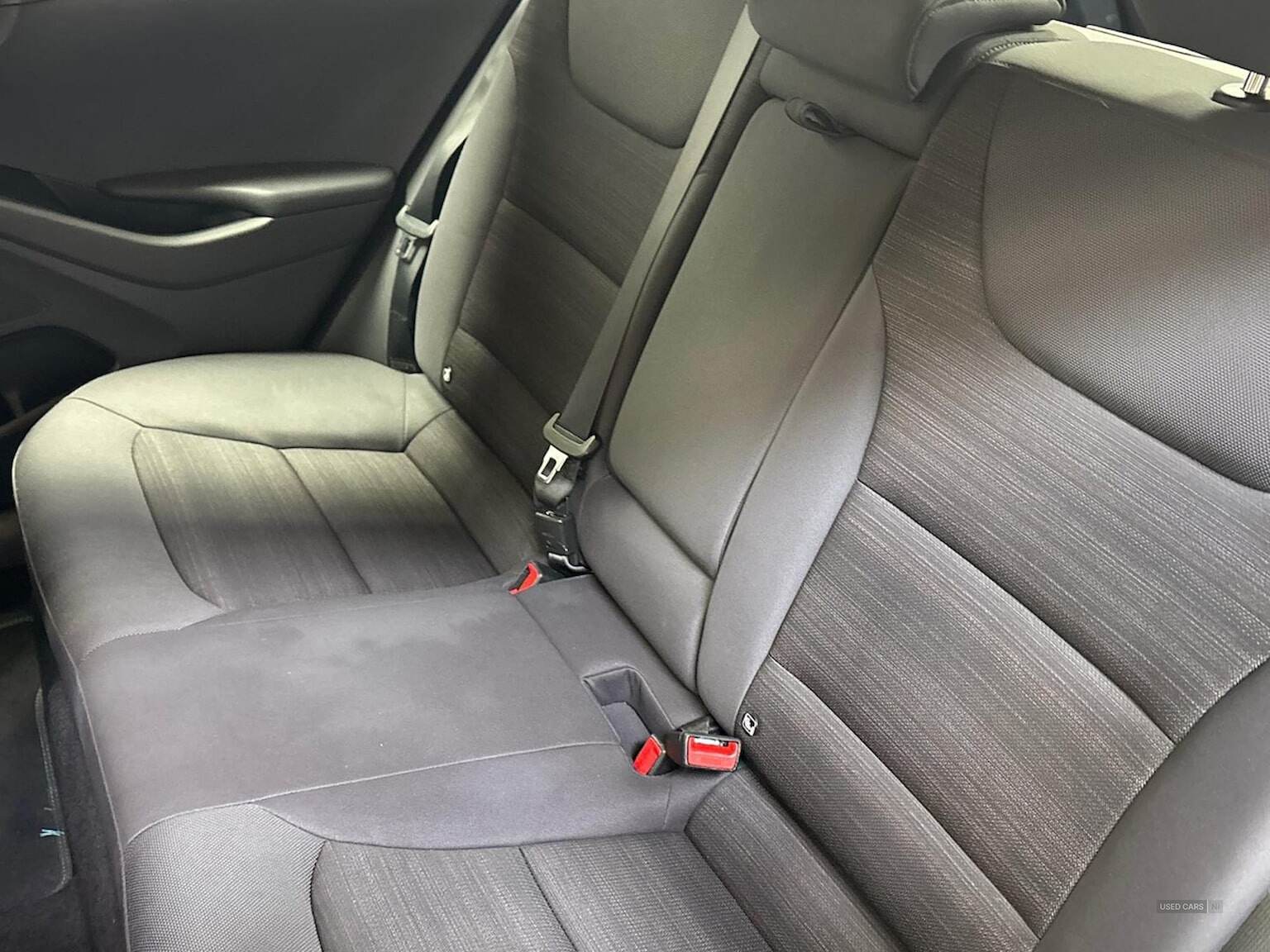 Mar 2018 Hyundai Ioniq 1.6 Gdi Hybrid Se 5Dr Dct