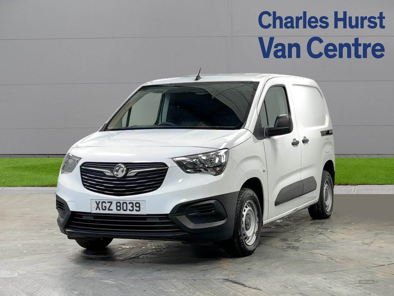 Sep 2022 Vauxhall Combo CARGO 2000 1.5 Turbo D 100Ps H1 Dynamic Van [6 Speed]