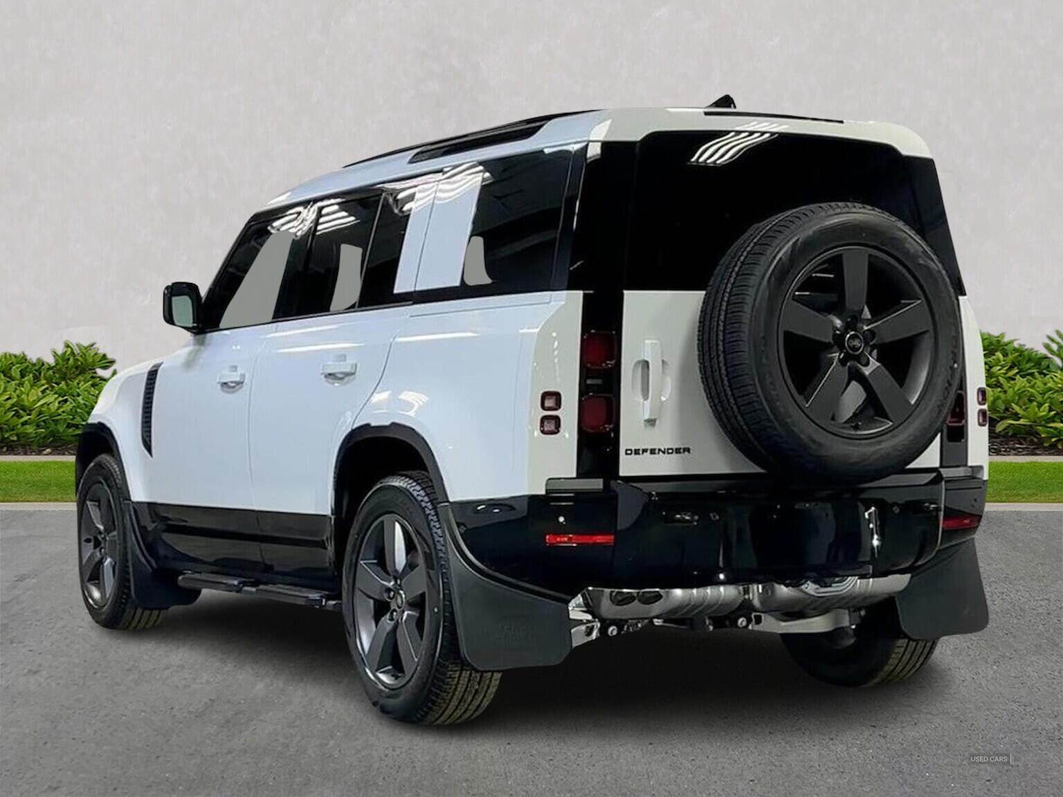 2025 Land Rover Defender 3.0 D250 X-Dynamic Hse 110 5Dr Auto