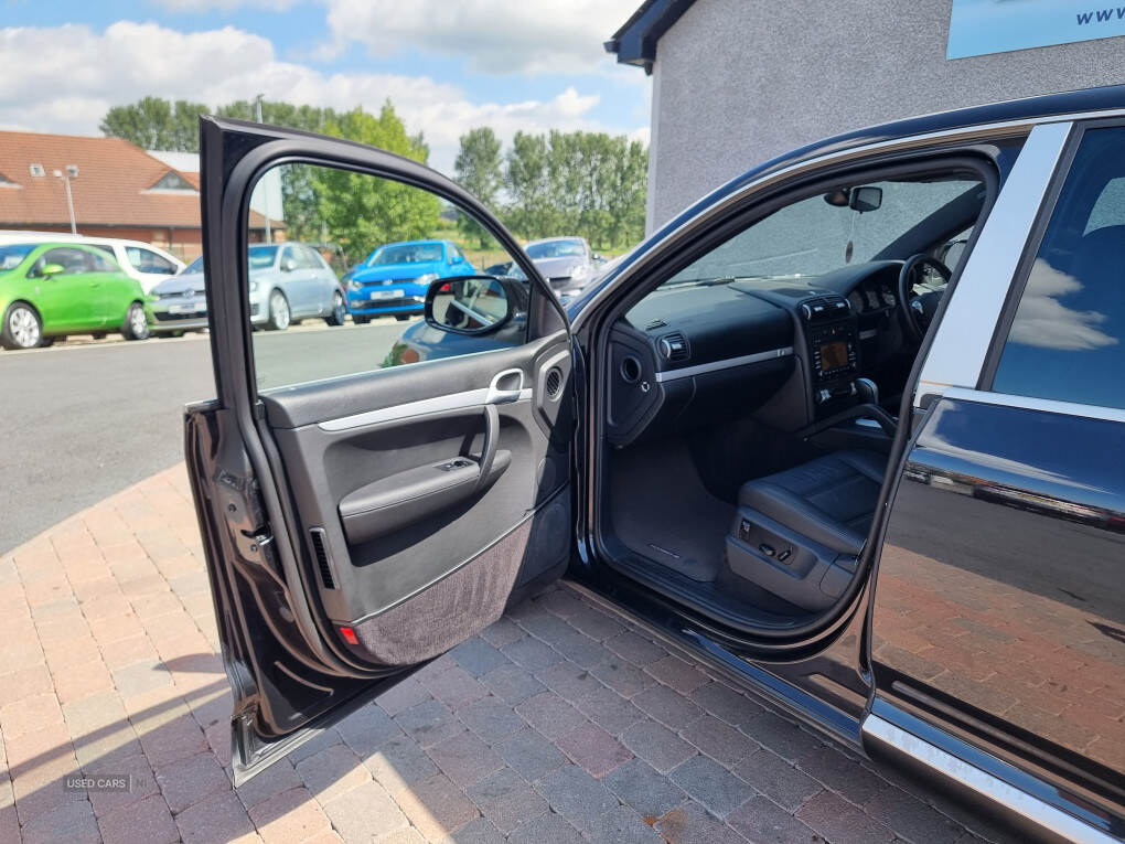 Mar 2009 Porsche Cayenne Diesel 5dr Tiptronic S