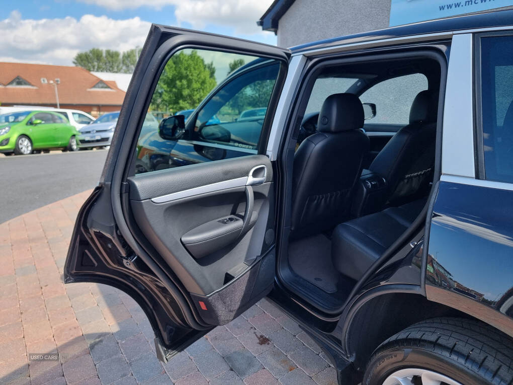 Mar 2009 Porsche Cayenne Diesel 5dr Tiptronic S