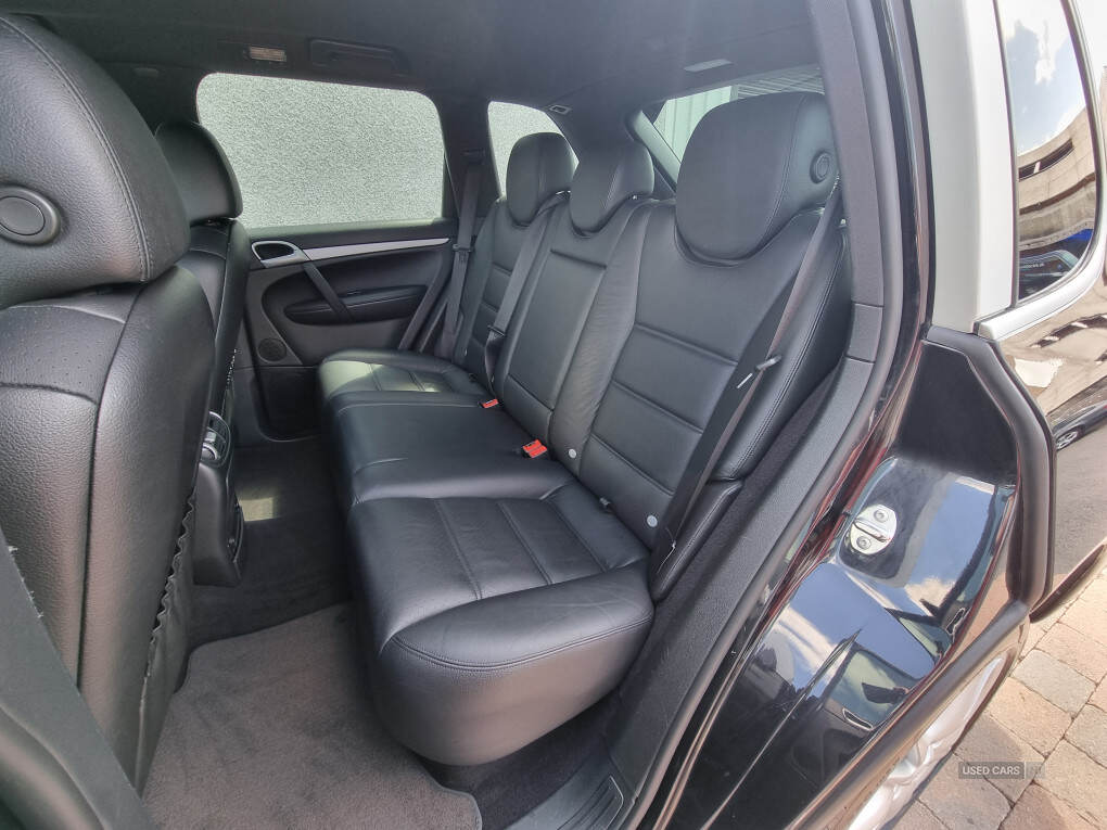 Mar 2009 Porsche Cayenne Diesel 5dr Tiptronic S