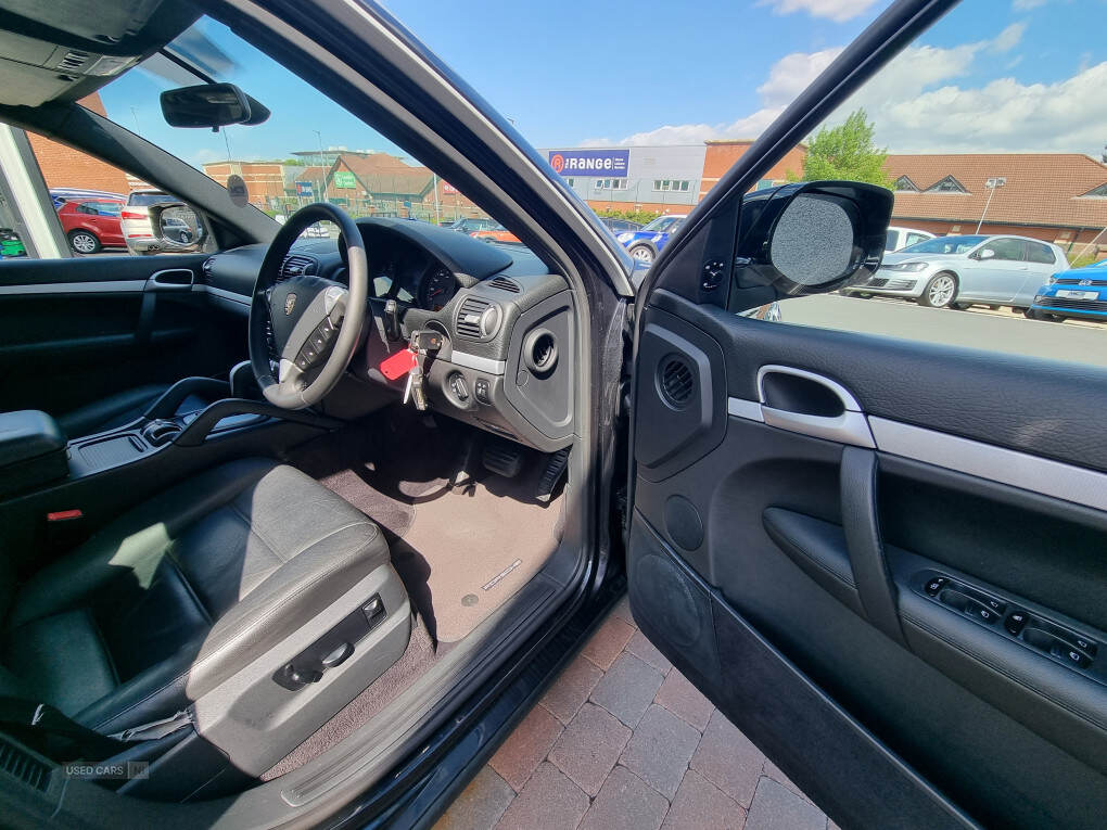 Mar 2009 Porsche Cayenne Diesel 5dr Tiptronic S