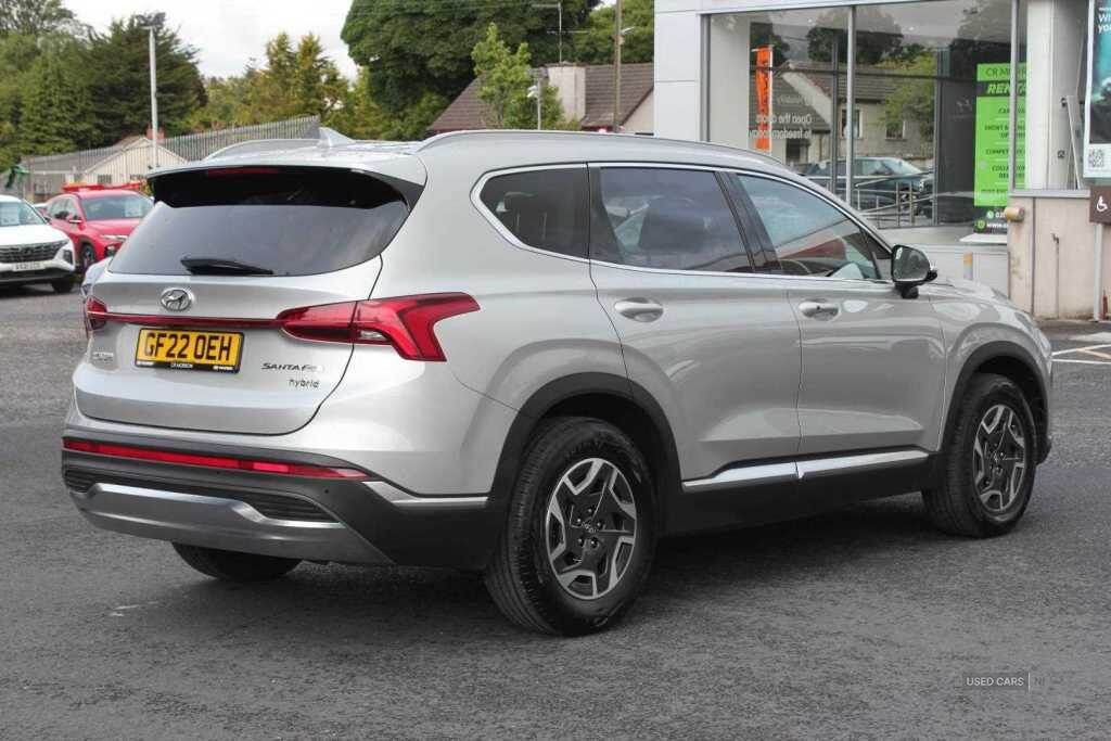 Apr 2022 Hyundai Santa Fe 1.6 TGDi Hybrid Premium 5dr Auto
