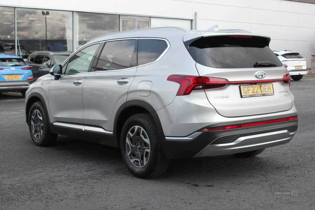 Apr 2022 Hyundai Santa Fe 1.6 TGDi Hybrid Premium 5dr Auto