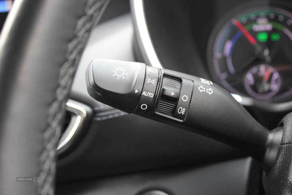 Apr 2022 Hyundai Santa Fe 1.6 TGDi Hybrid Premium 5dr Auto
