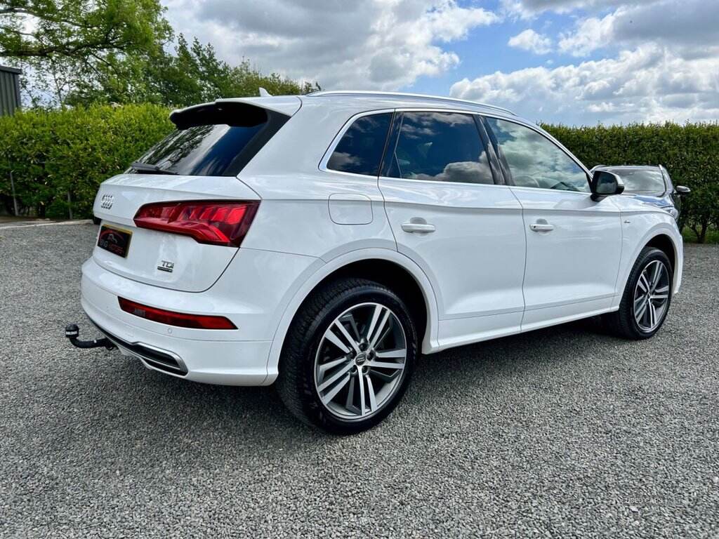 Audi Q5 2.0 TDI S line SUV 5dr Diesel S Tronic quattro Euro 6 (s/s) (190 ps) in Antrim