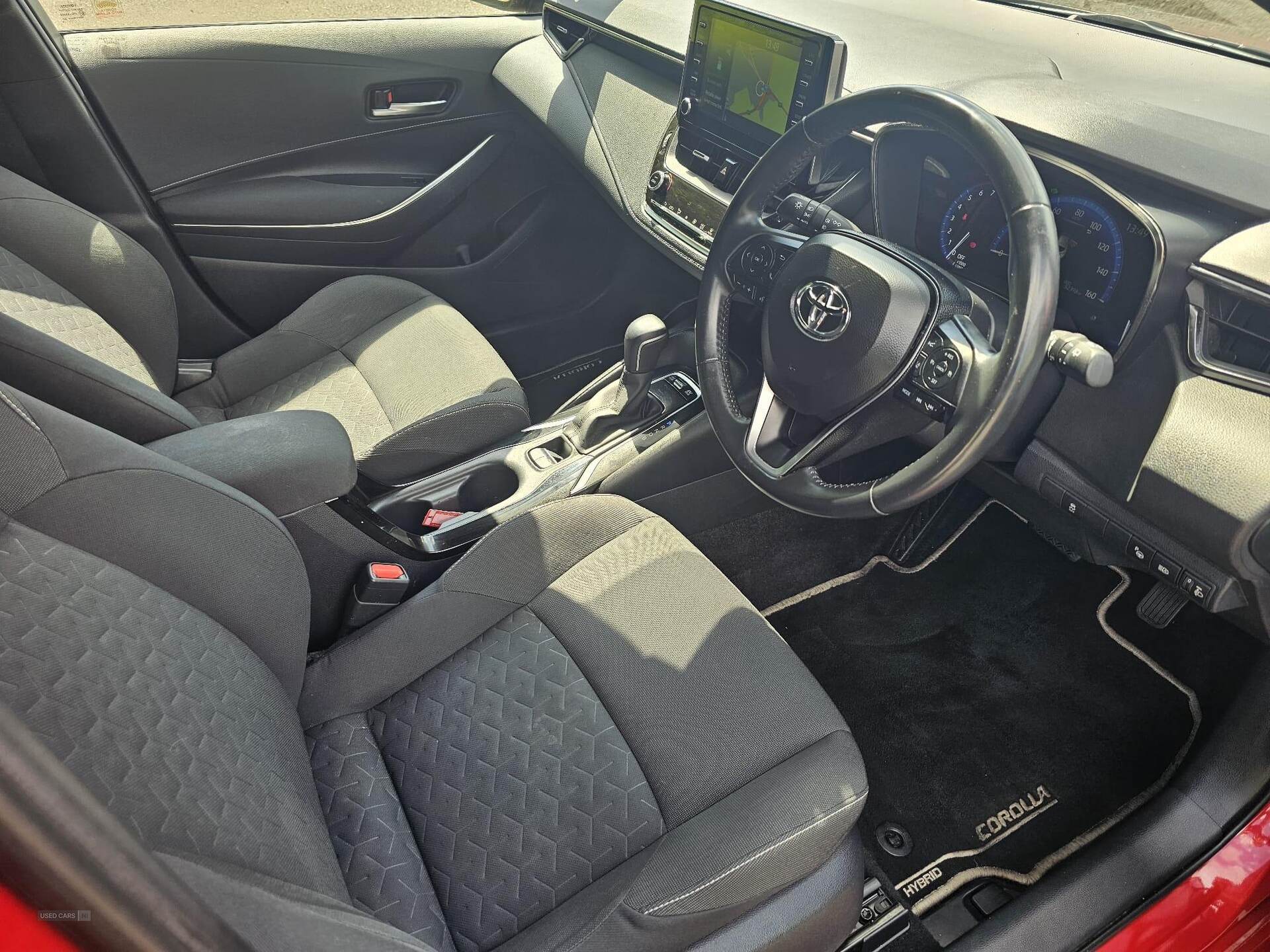 Apr 2019 Toyota Corolla 1.8 VVT-i Hybrid Design 5dr CVT