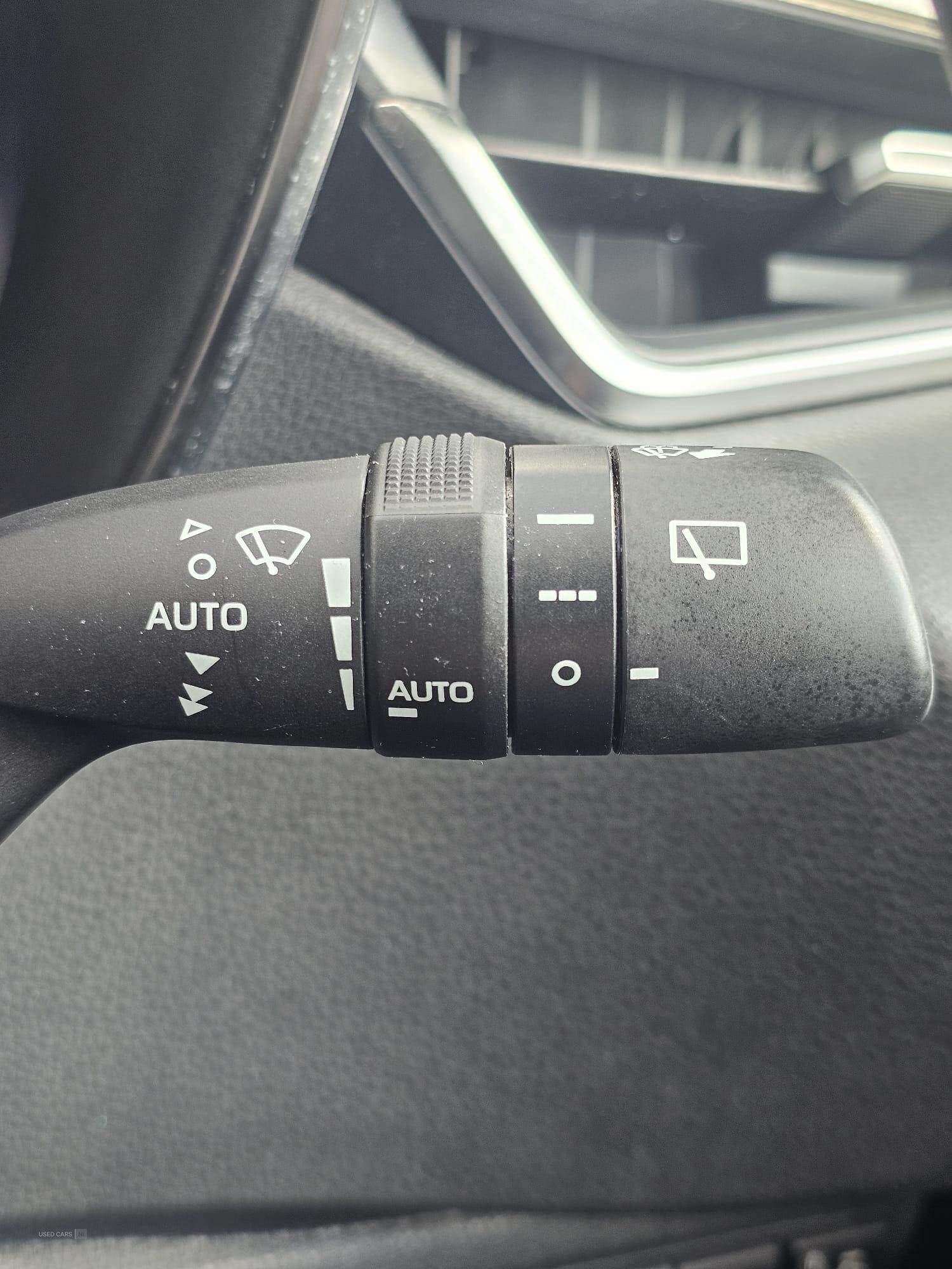 Apr 2019 Toyota Corolla 1.8 VVT-i Hybrid Design 5dr CVT