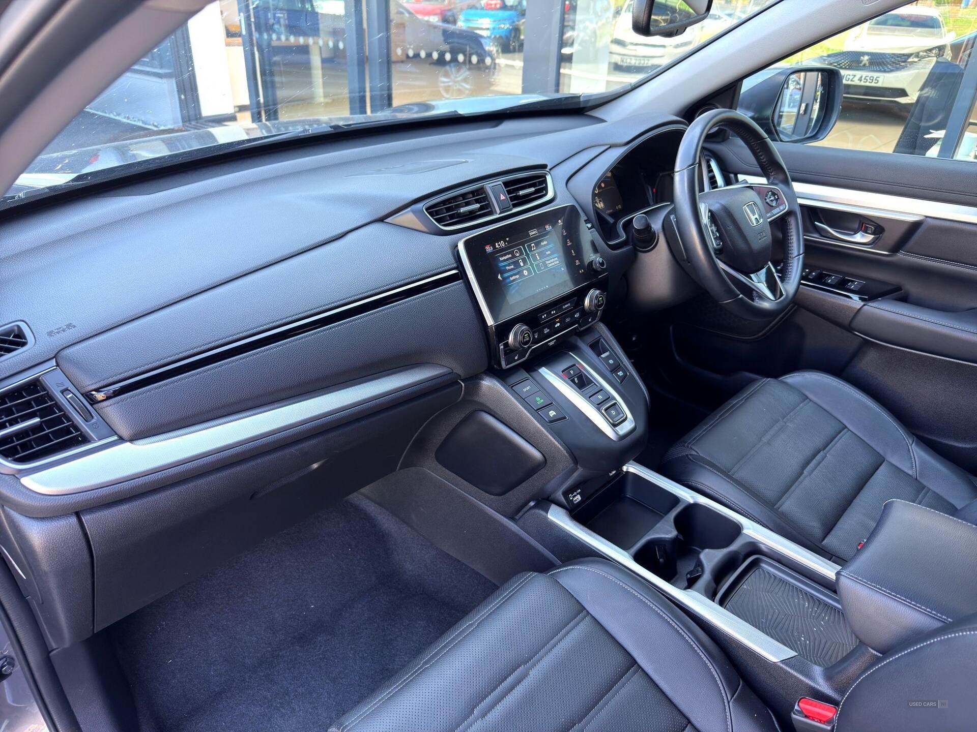 Jan 2023 Honda CR-V 2.0 i-MMD Hybrid SR 2WD 5dr eCVT