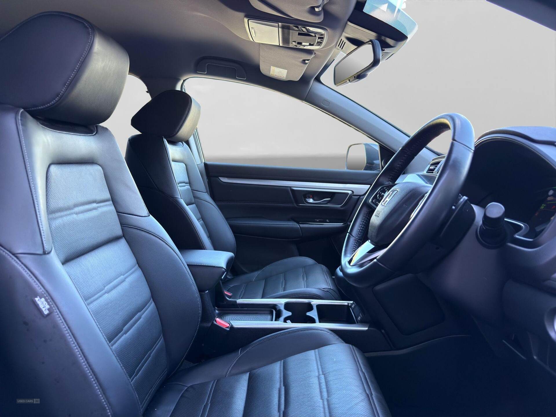 Jan 2023 Honda CR-V 2.0 i-MMD Hybrid SR 2WD 5dr eCVT