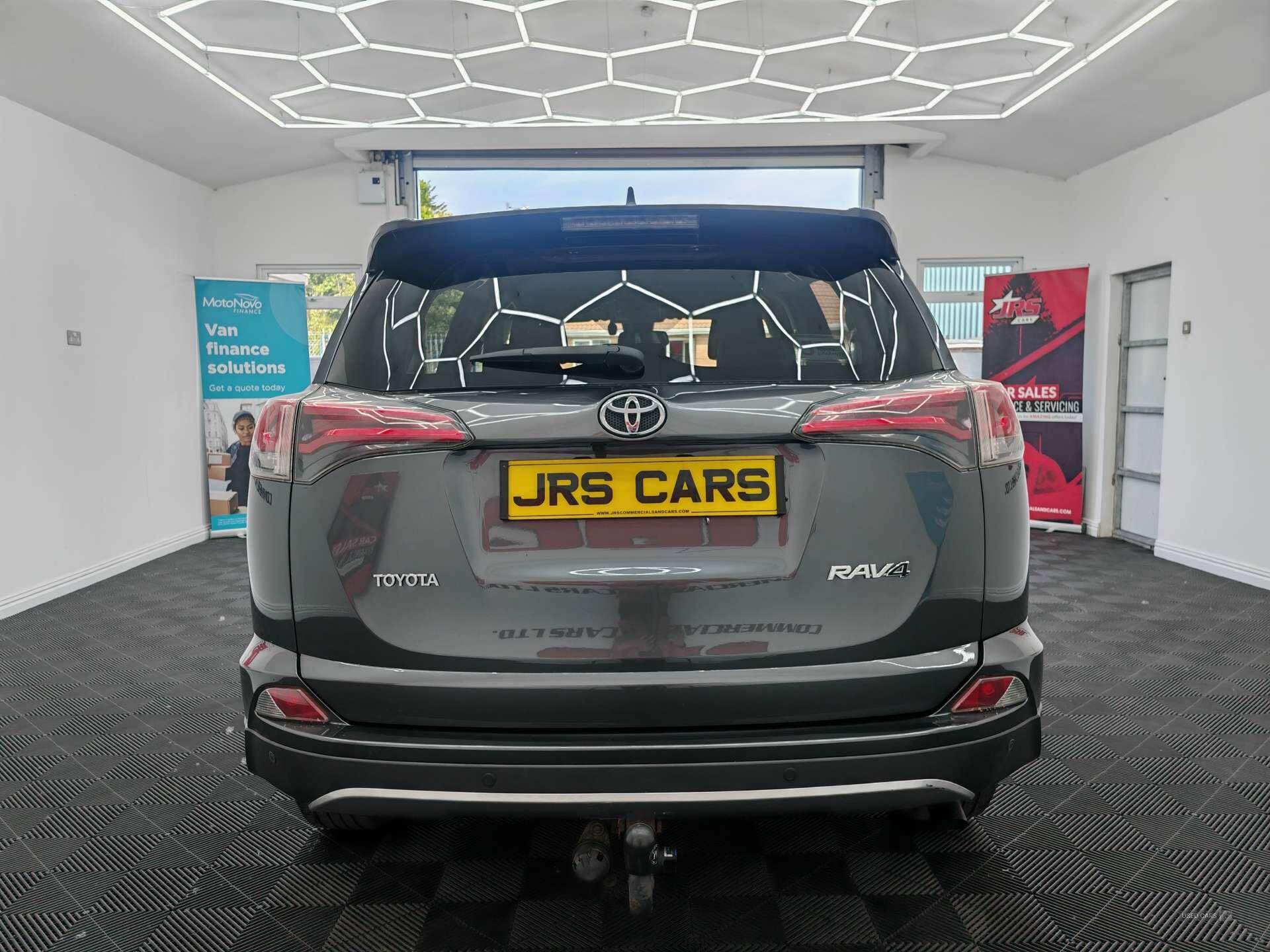Jul 2017 Toyota RAV4 2.0 D-4D Business Edition Plus TSS 5dr 2WD