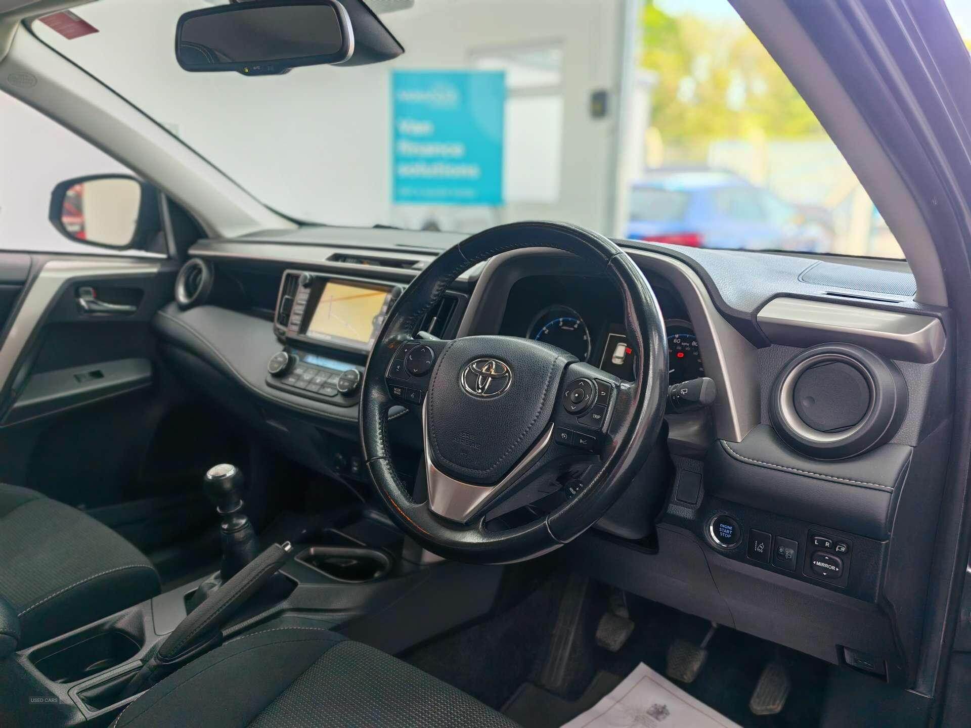 Jul 2017 Toyota RAV4 2.0 D-4D Business Edition Plus TSS 5dr 2WD
