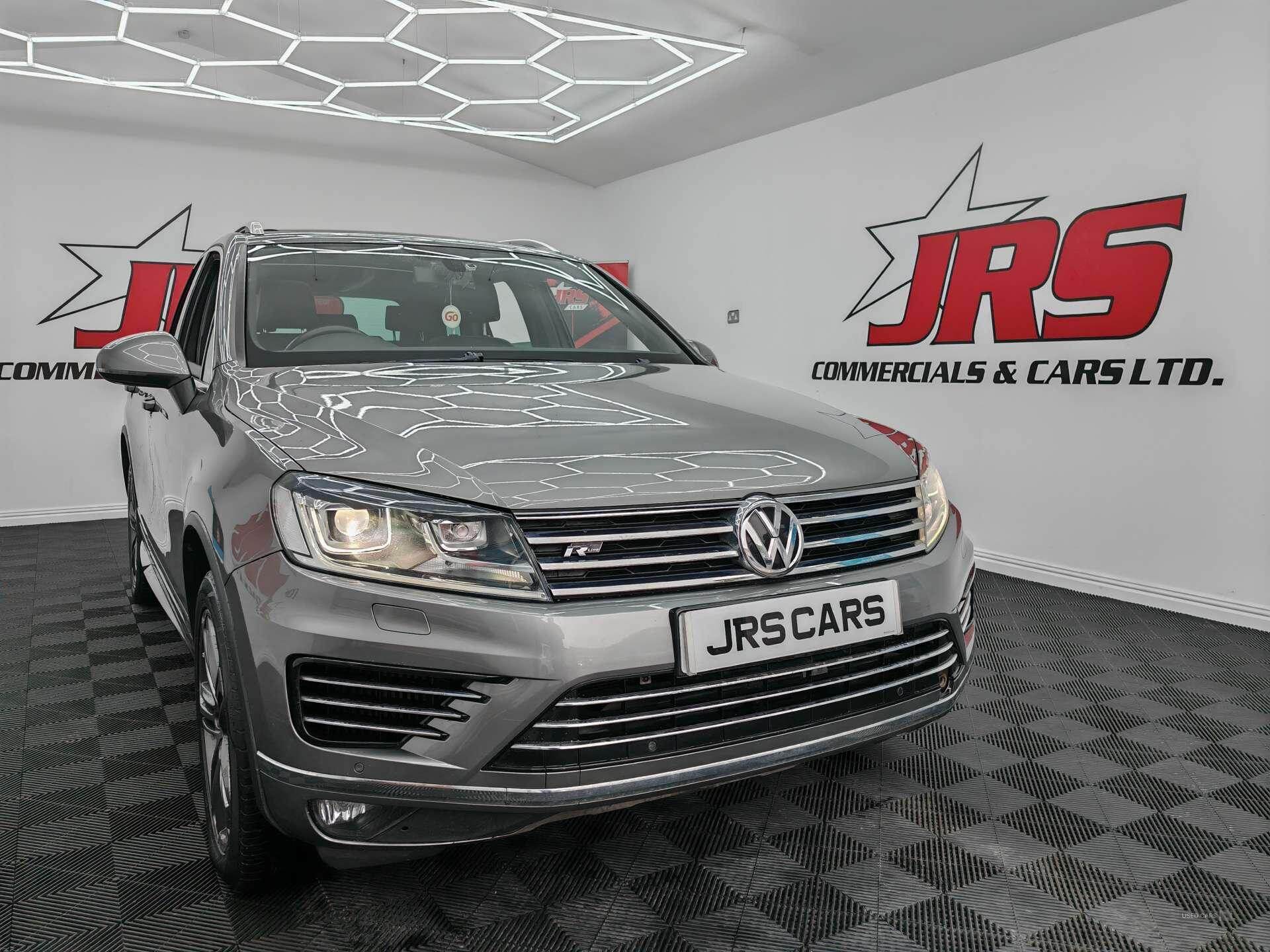 Jan 2016 Volkswagen Touareg 3.0 V6 TDI BlueMotion Tech 262 R-Line 5dr Tip Auto