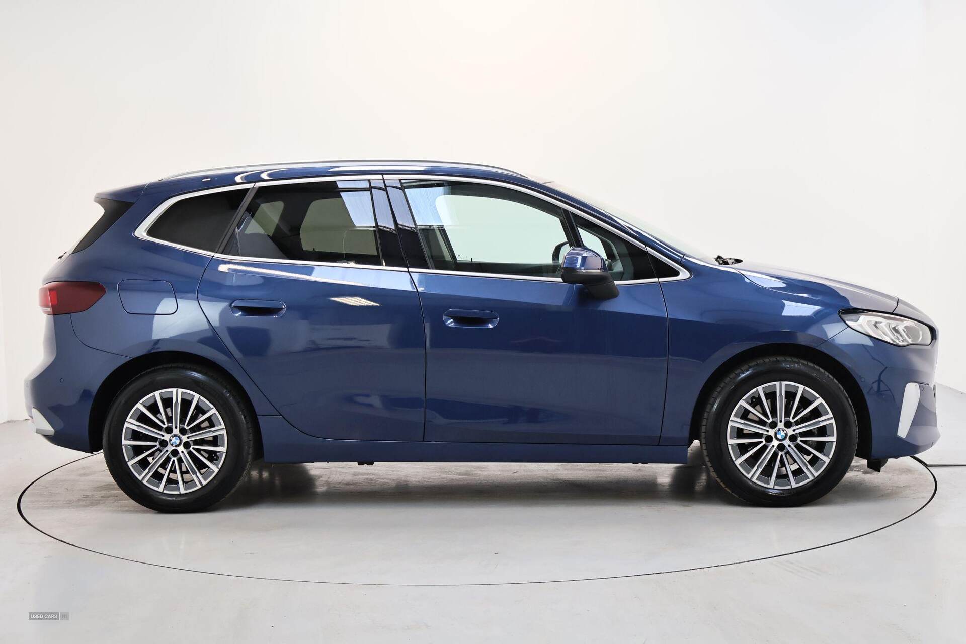 Nov 2022 BMW 2 Series Active Tourer 220i MHT Luxury 5dr DCT