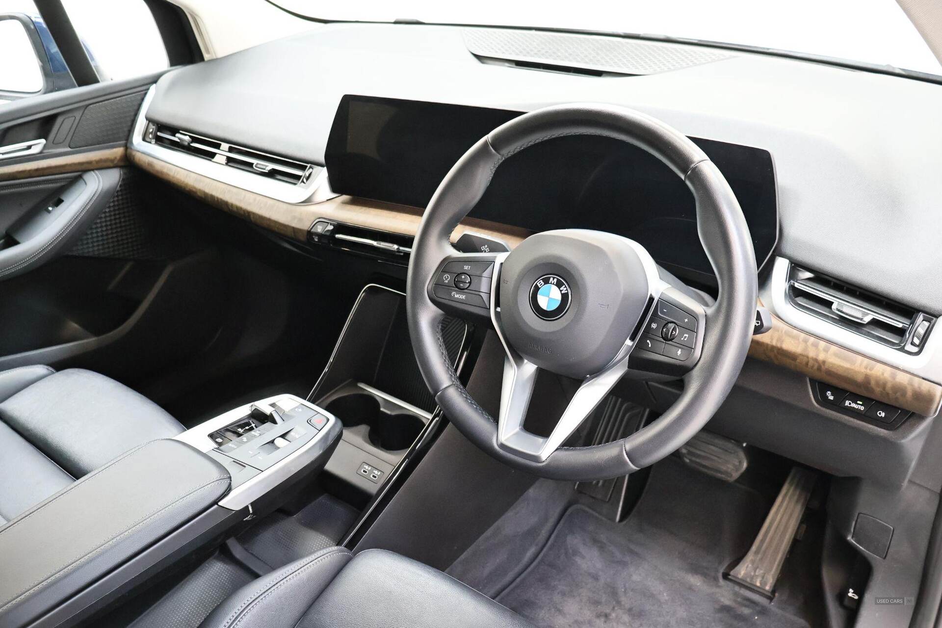 Nov 2022 BMW 2 Series Active Tourer 220i MHT Luxury 5dr DCT