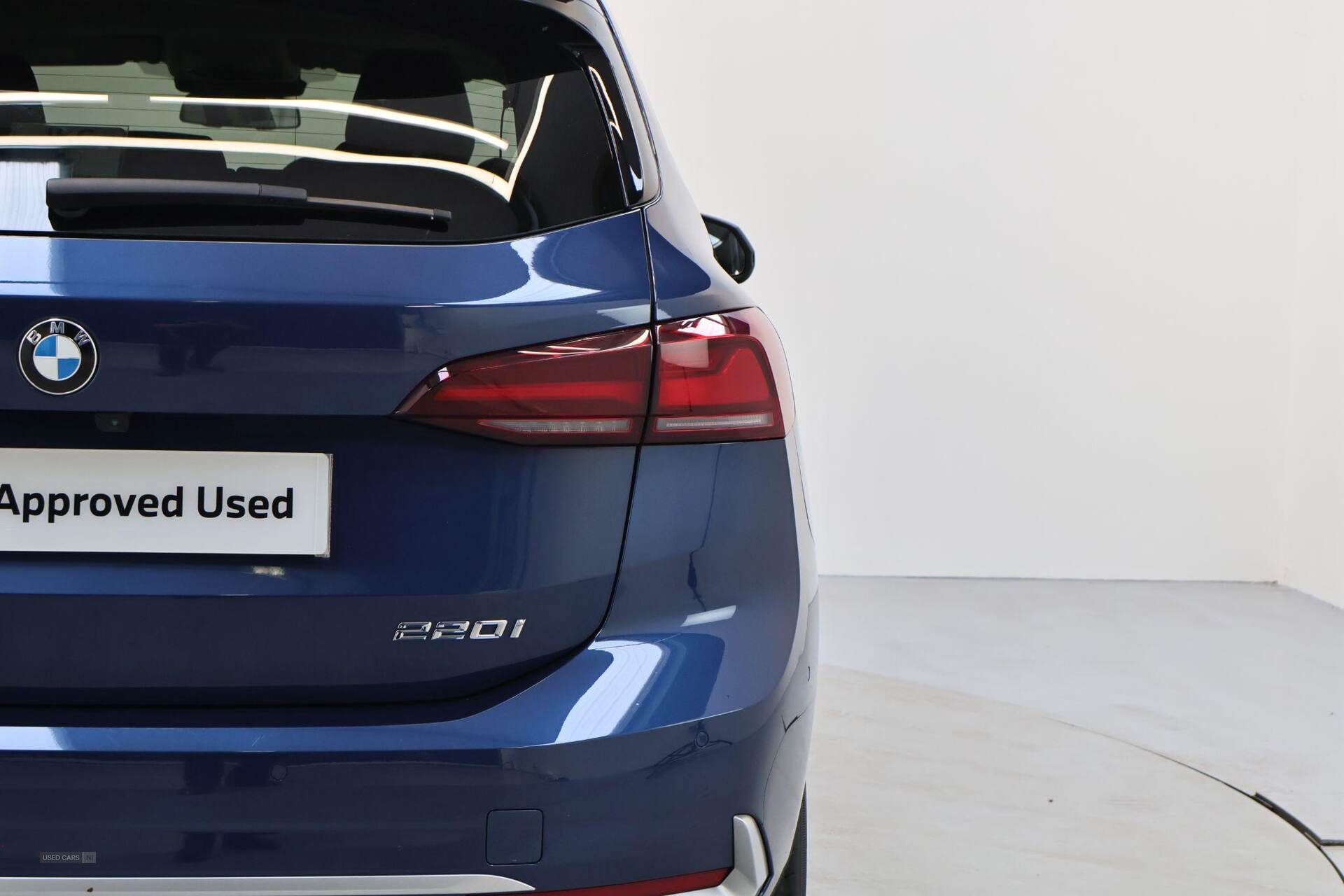 Nov 2022 BMW 2 Series Active Tourer 220i MHT Luxury 5dr DCT