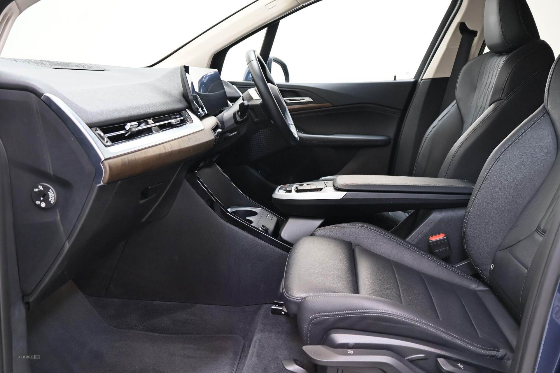 Nov 2022 BMW 2 Series Active Tourer 220i MHT Luxury 5dr DCT