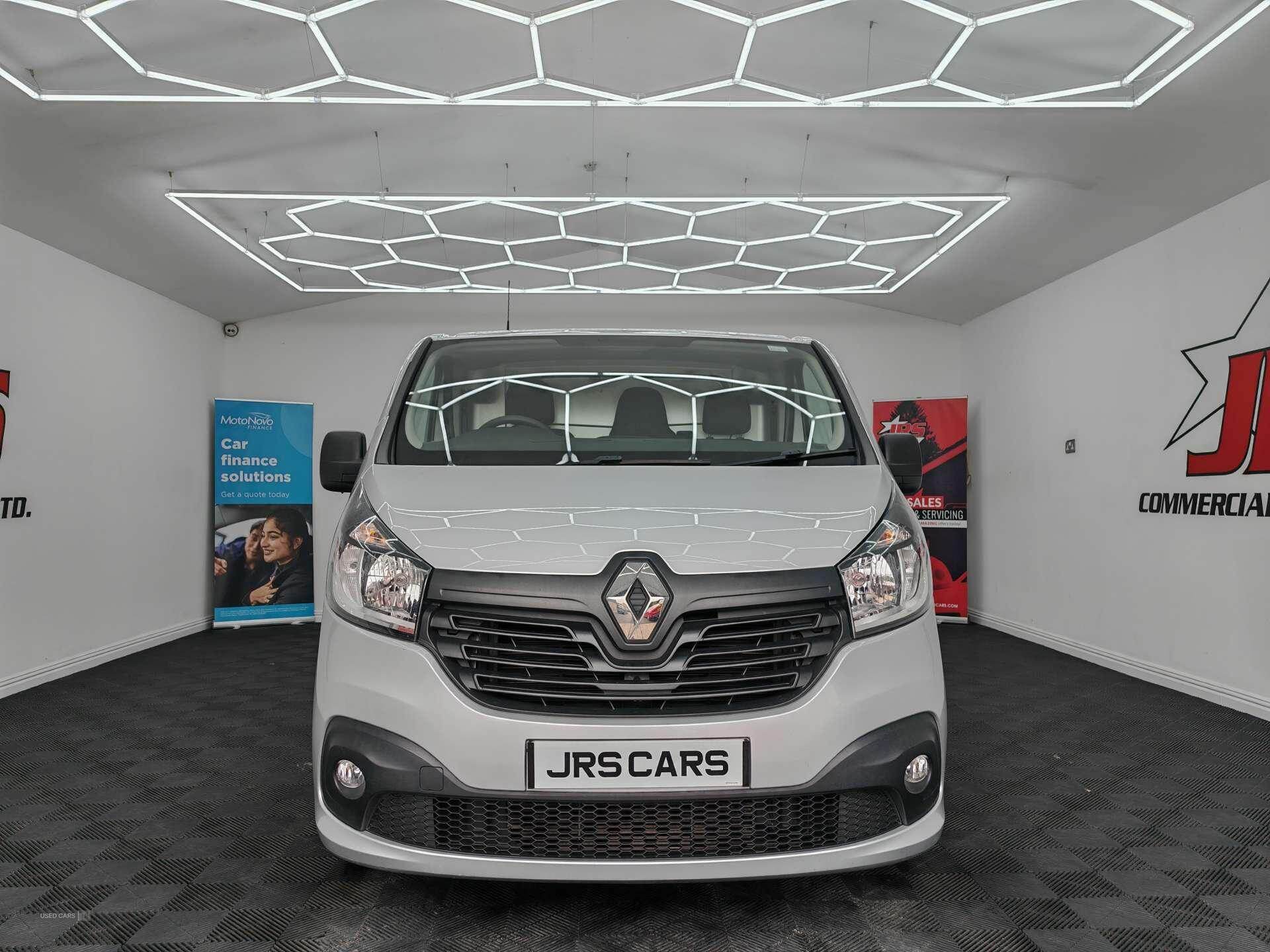 May 2019 Renault Trafic SL27 ENERGY dCi 125 Business+ Van