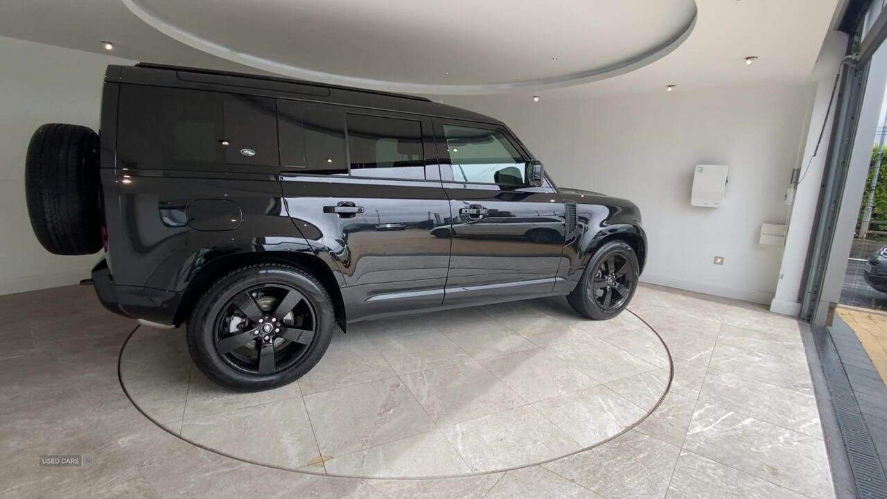 Mar 2024 Land Rover Defender 3.0 D250 X-Dynamic SE 110 5dr Auto