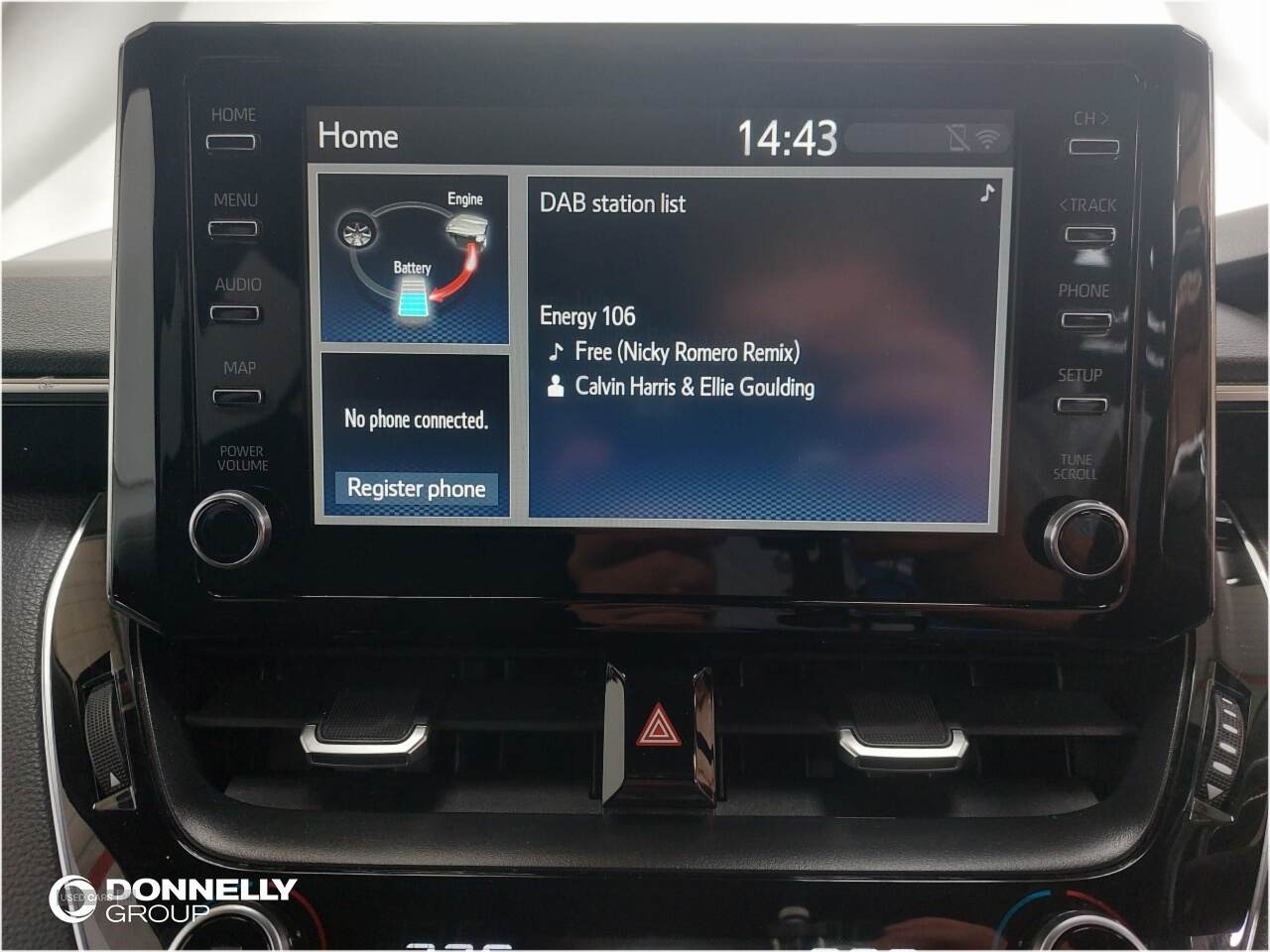 Apr 2022 Suzuki Swace 1.8 Hybrid SZ-T 5dr CVT