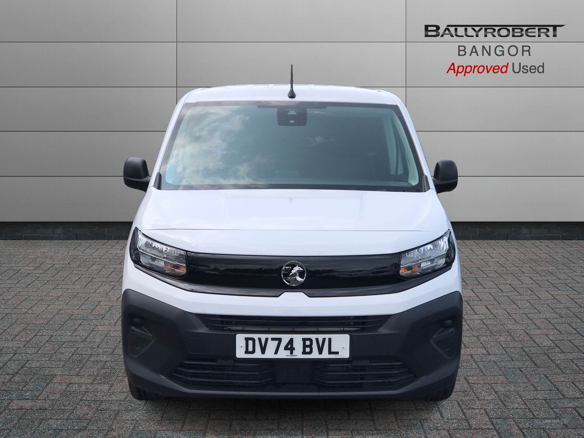 Sep 2024 Vauxhall Combo 1.5 Turbo D 100ps Prime H1 Van