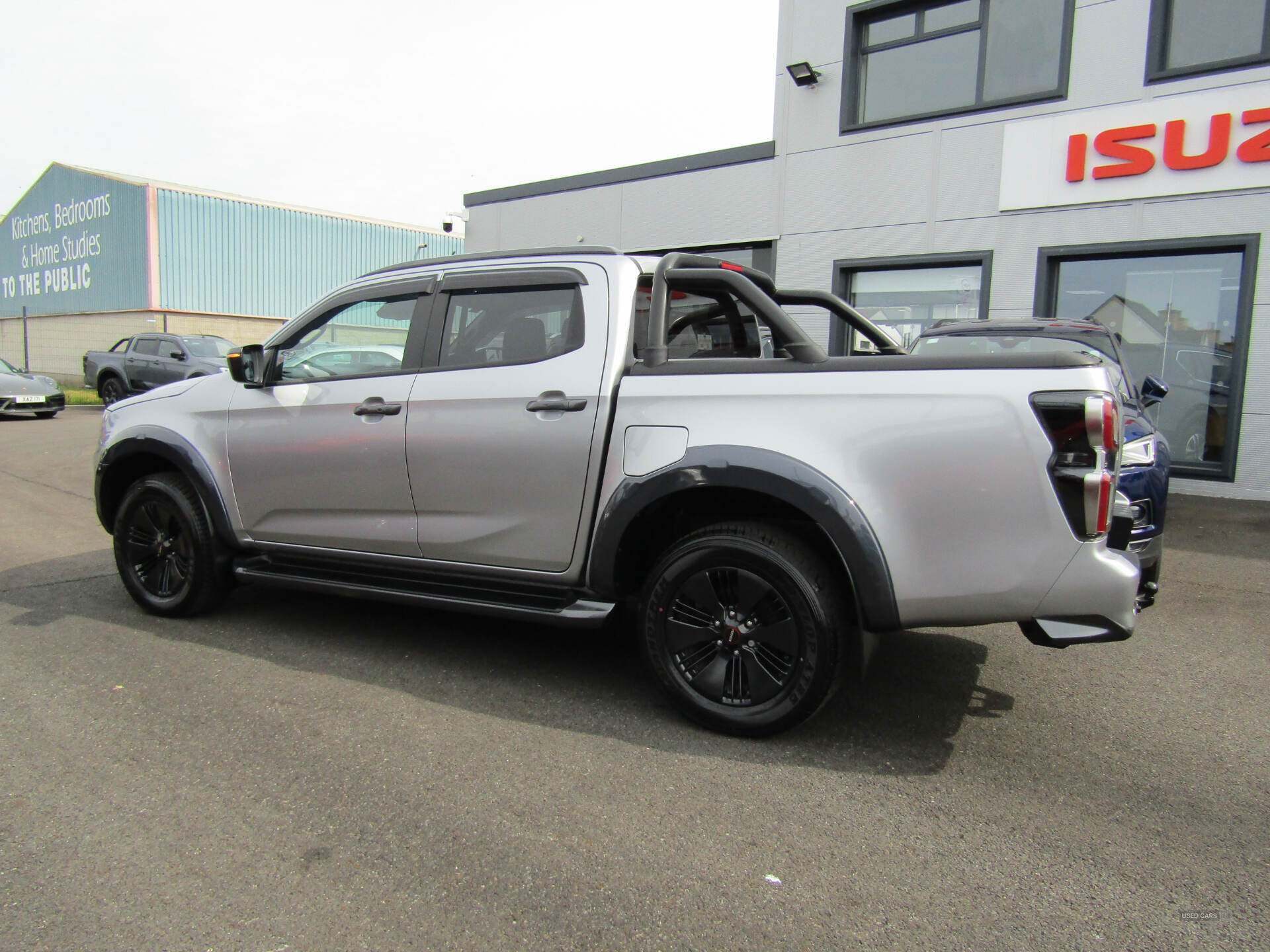 May 2023 Isuzu D-Max 1.9 V-Cross Double Cab 4x4 Auto
