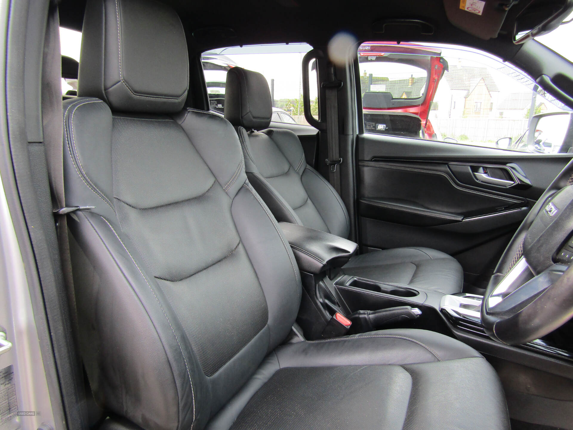 May 2023 Isuzu D-Max 1.9 V-Cross Double Cab 4x4 Auto