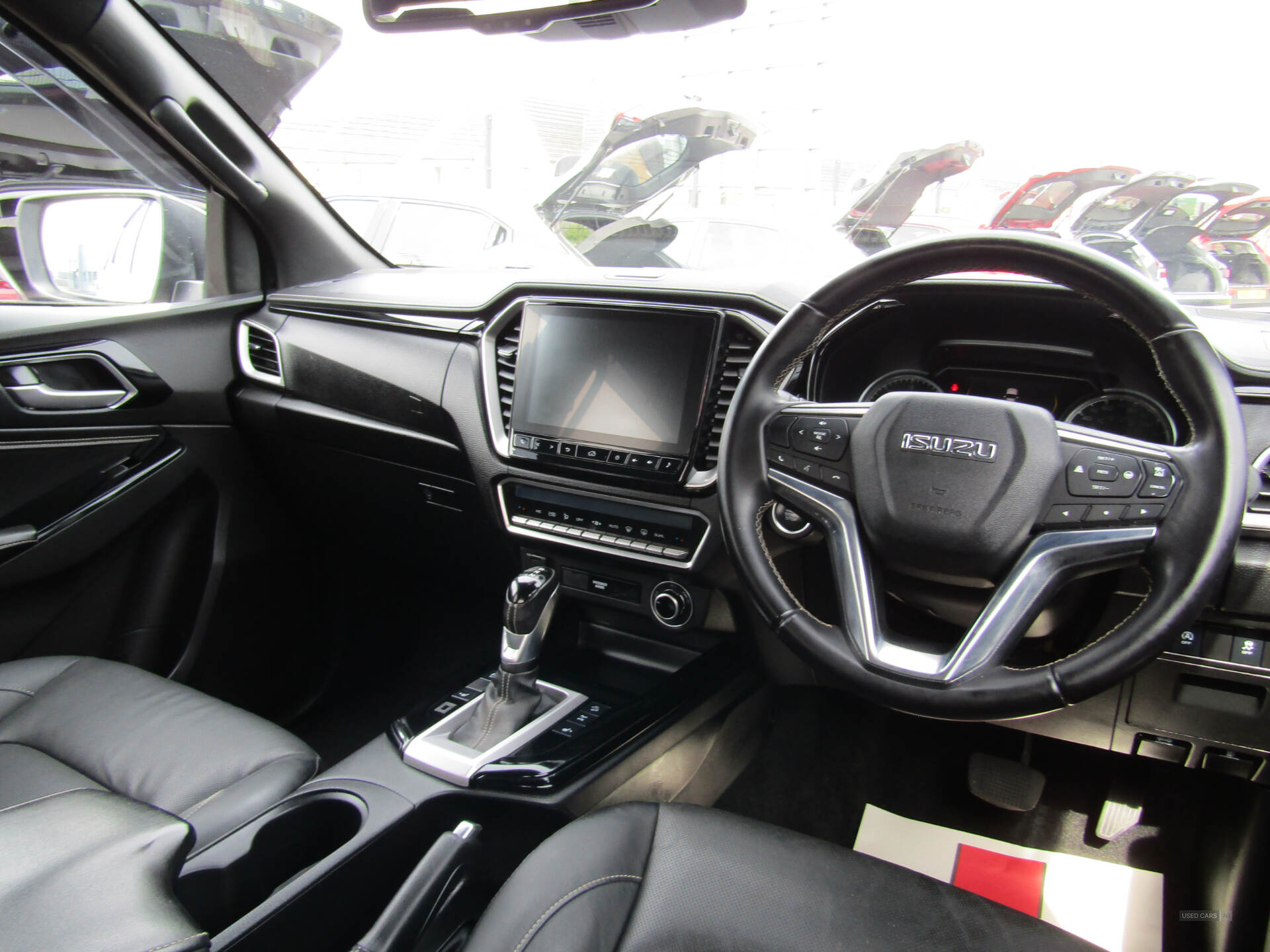 May 2023 Isuzu D-Max 1.9 V-Cross Double Cab 4x4 Auto