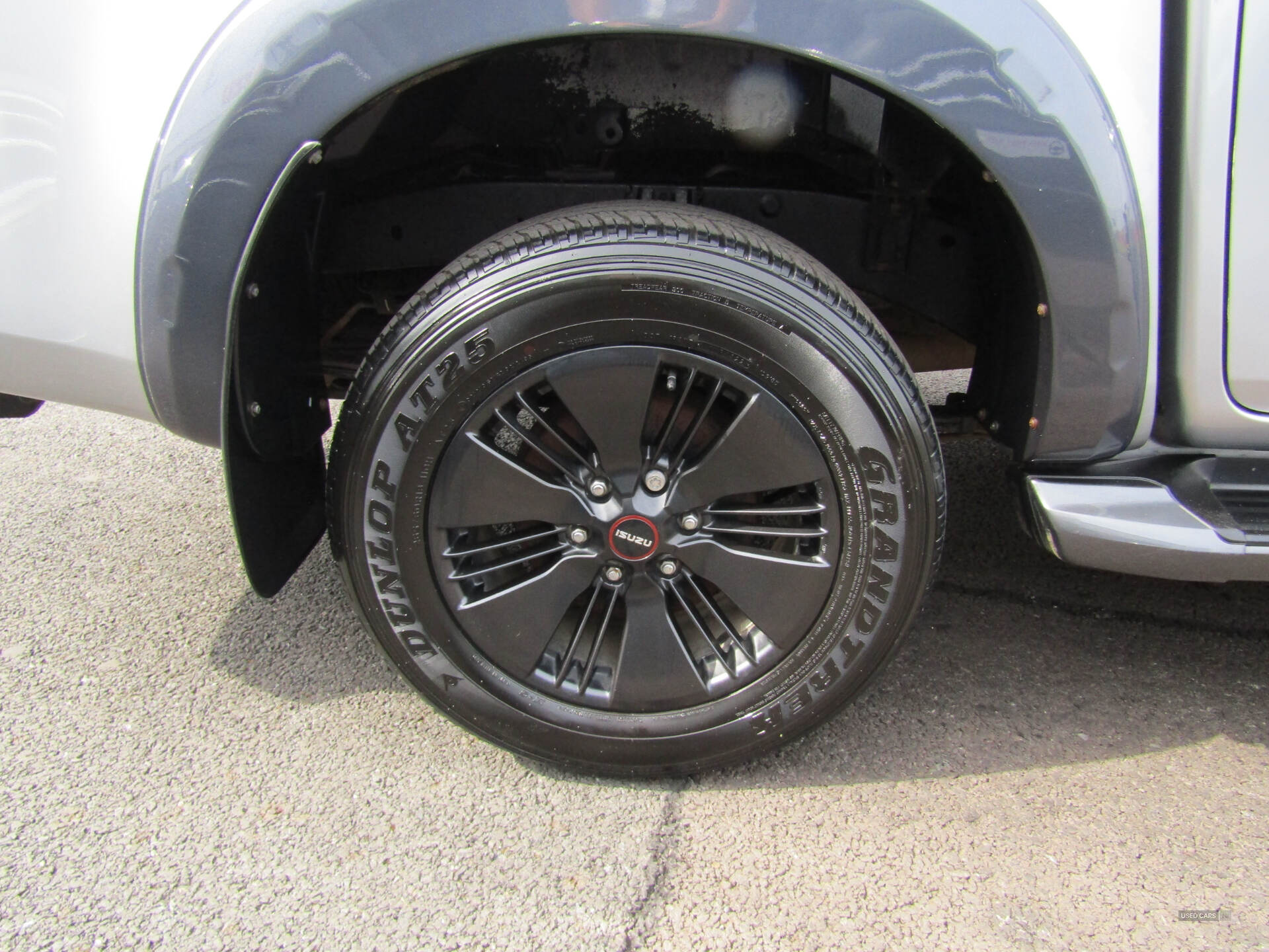 May 2023 Isuzu D-Max 1.9 V-Cross Double Cab 4x4 Auto
