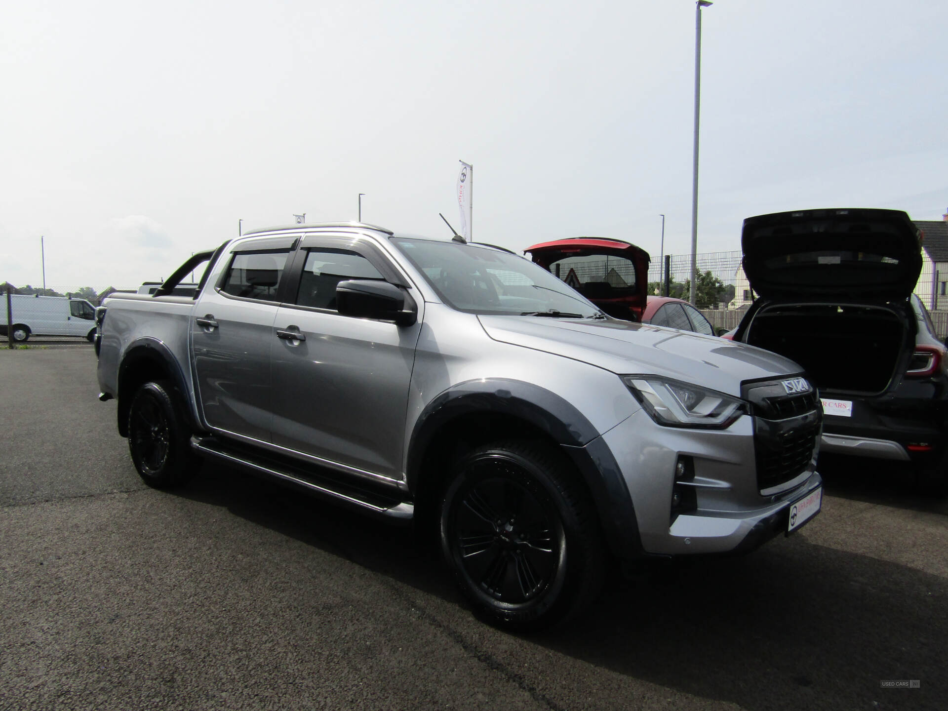 May 2023 Isuzu D-Max 1.9 V-Cross Double Cab 4x4 Auto