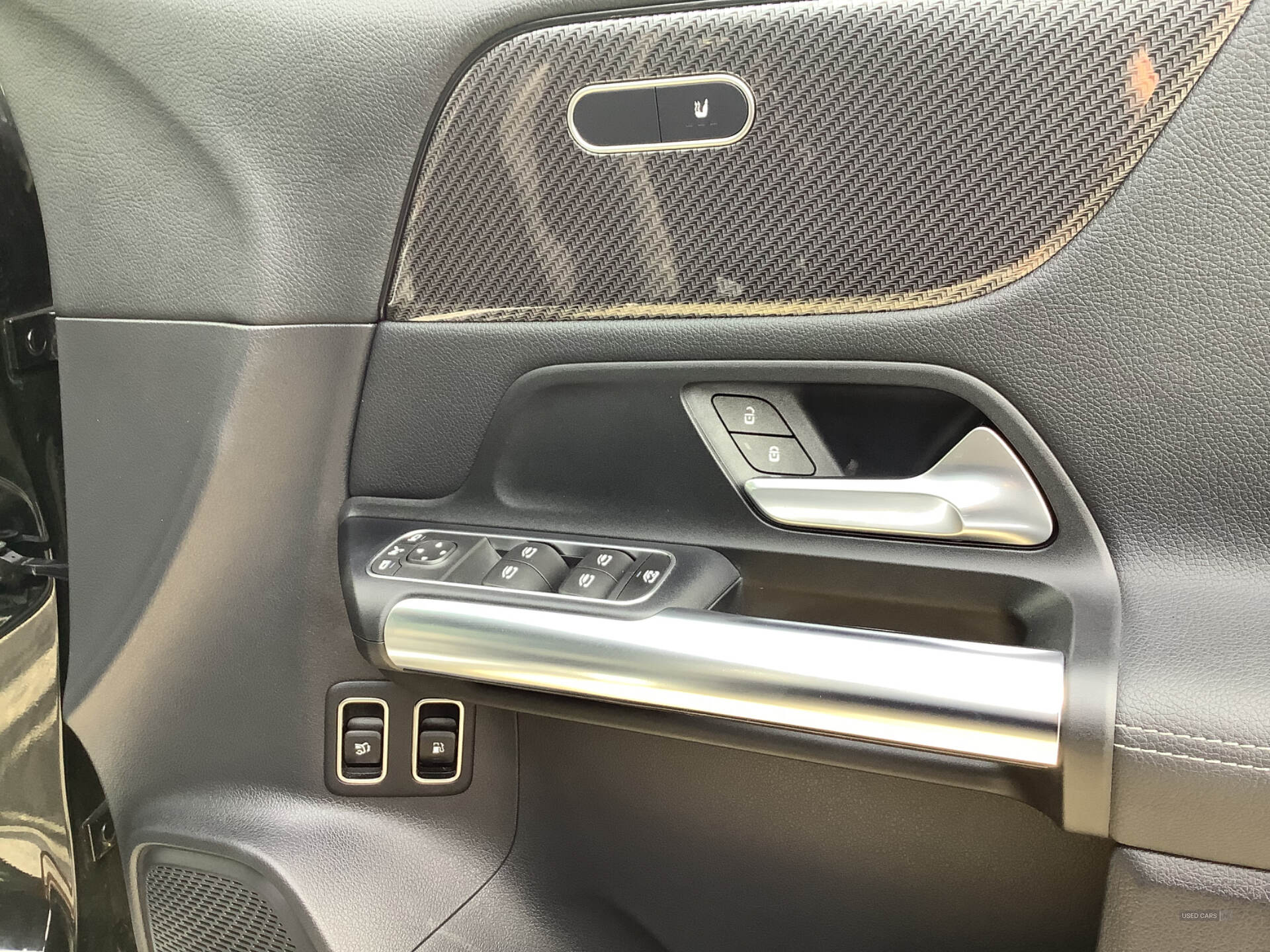 Mercedes GLA-Class HATCHBACK SPECIAL EDITIONS in Down