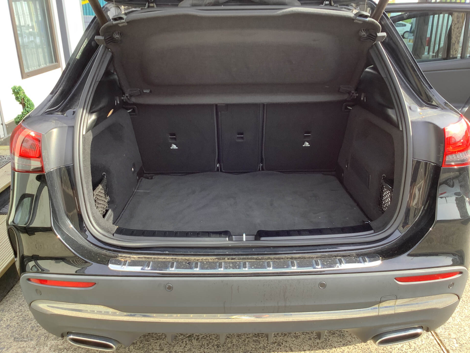 Mercedes GLA-Class HATCHBACK SPECIAL EDITIONS in Down