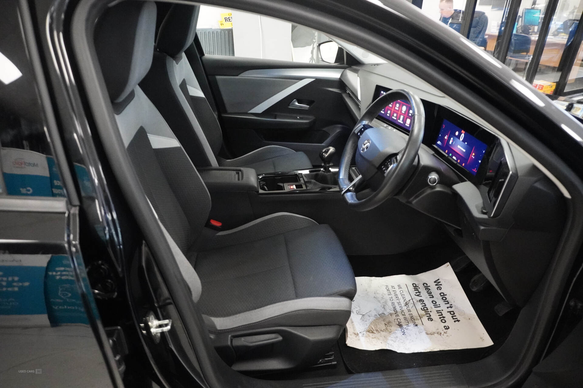 Feb 2023 Vauxhall Astra 1.2 Turbo Design 5dr