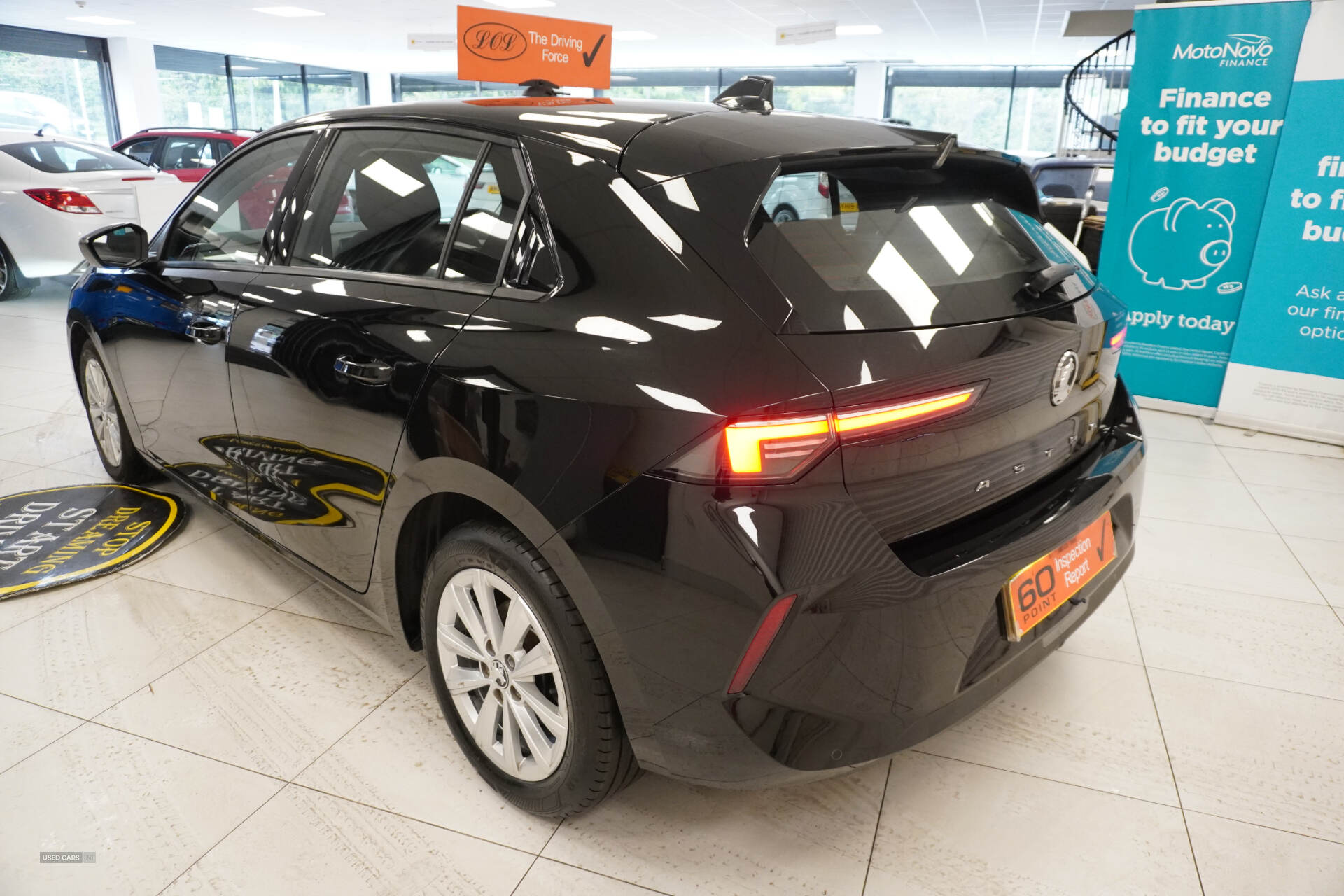 Feb 2023 Vauxhall Astra 1.2 Turbo Design 5dr