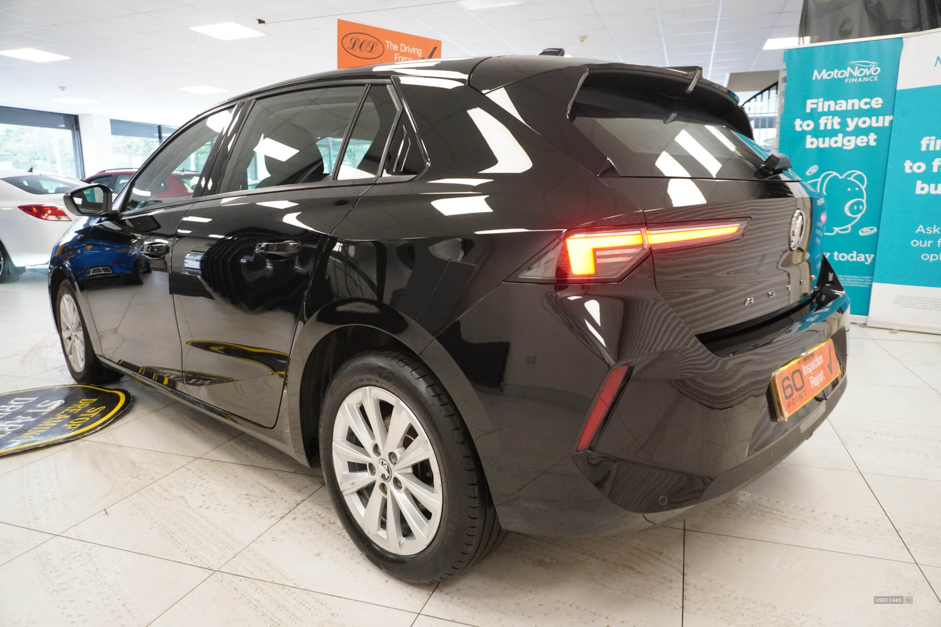 Feb 2023 Vauxhall Astra 1.2 Turbo Design 5dr