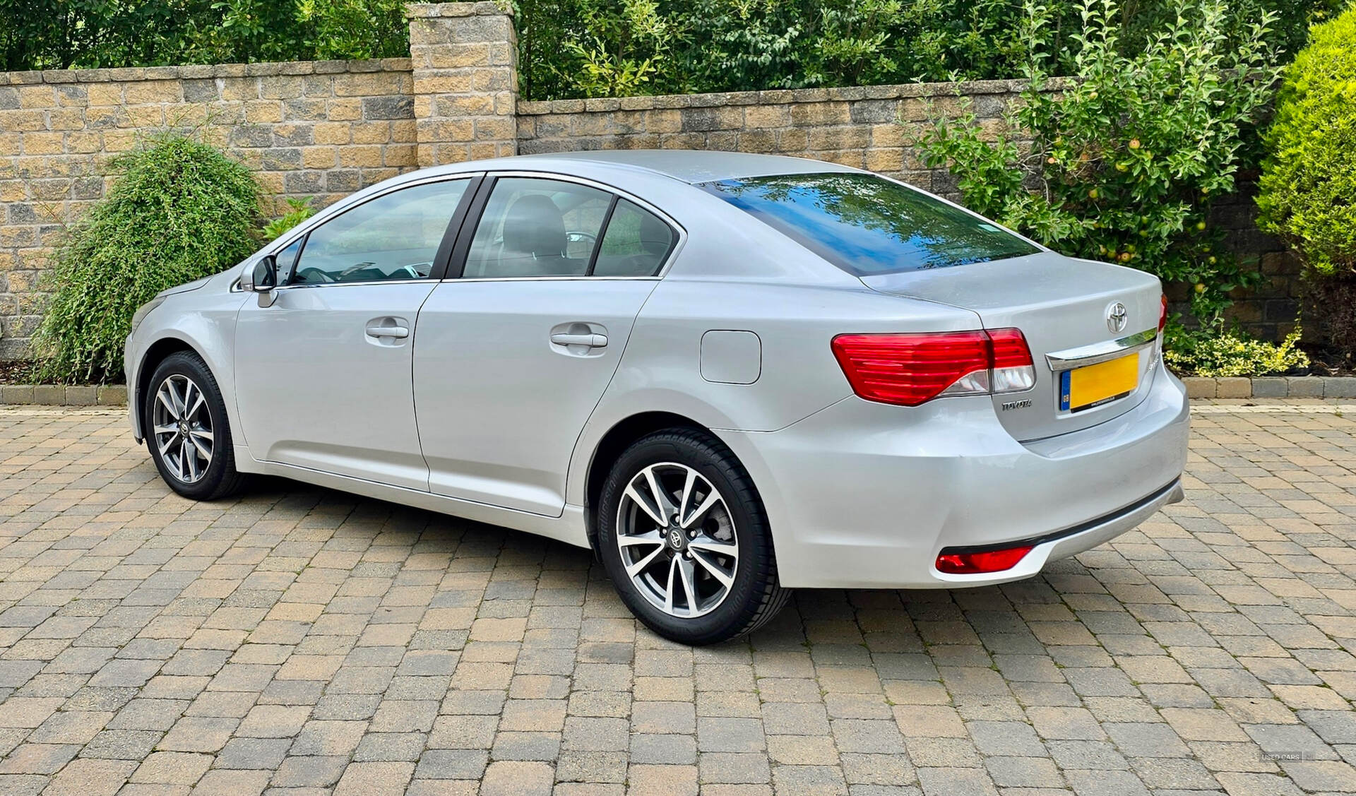 Jul 2014 Toyota Avensis 2.0 D-4D Icon 4dr