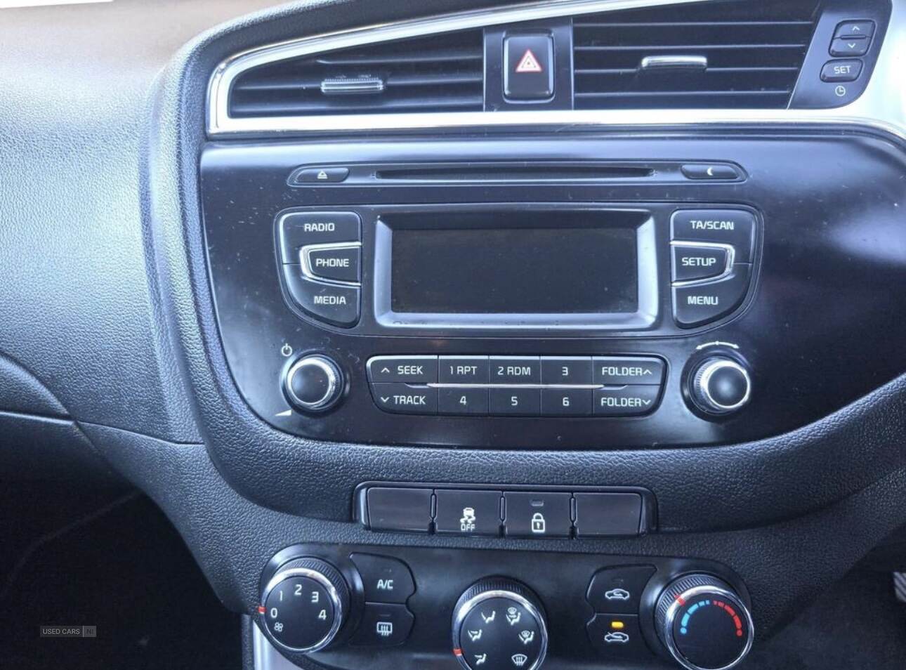 Jul 2015 Kia Ceed 1.6 CRDi 2 EcoDynamics 5dr