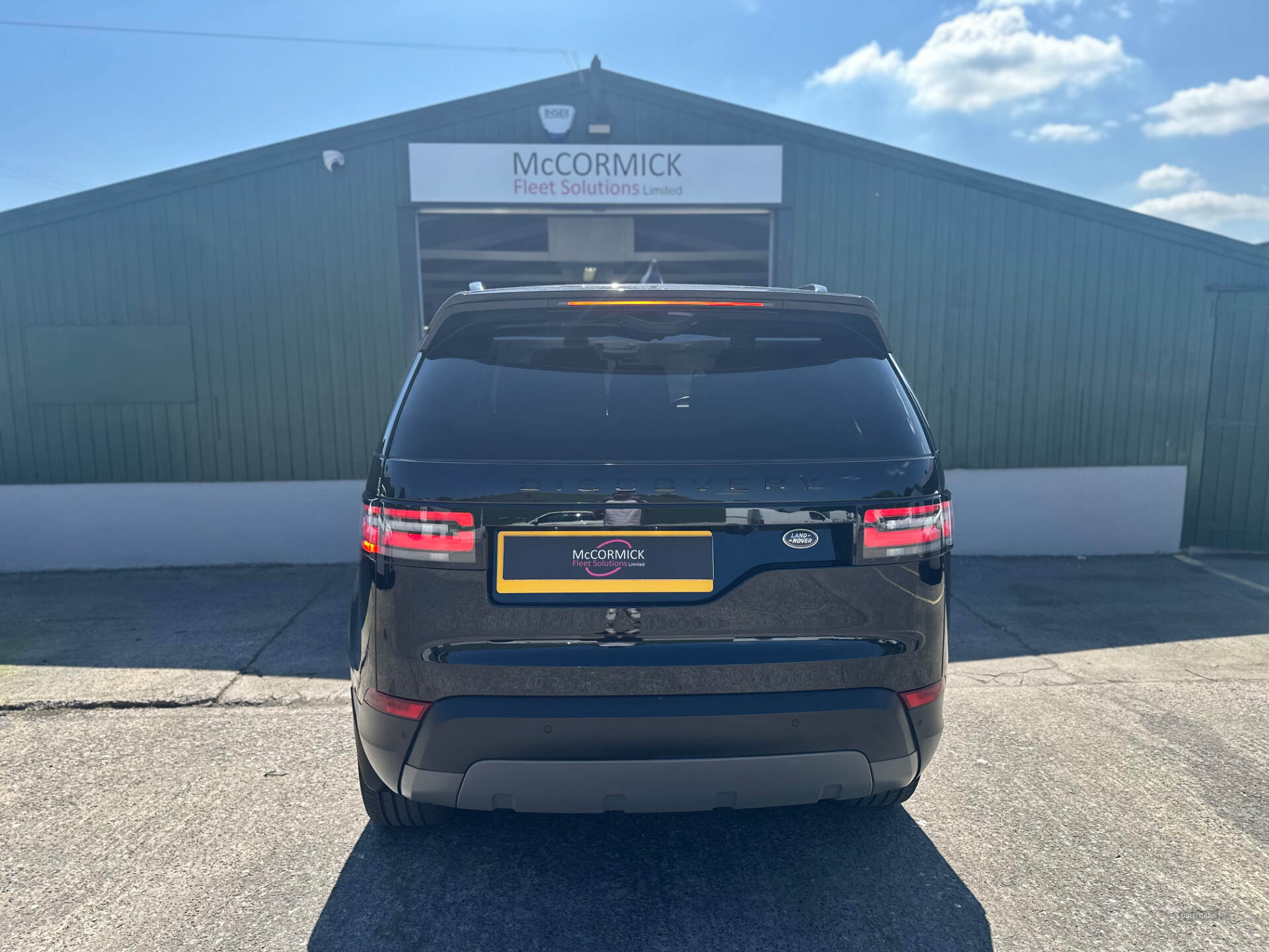 Mar 2017 Land Rover Discovery 3.0 TD6 First Edition 5dr Auto