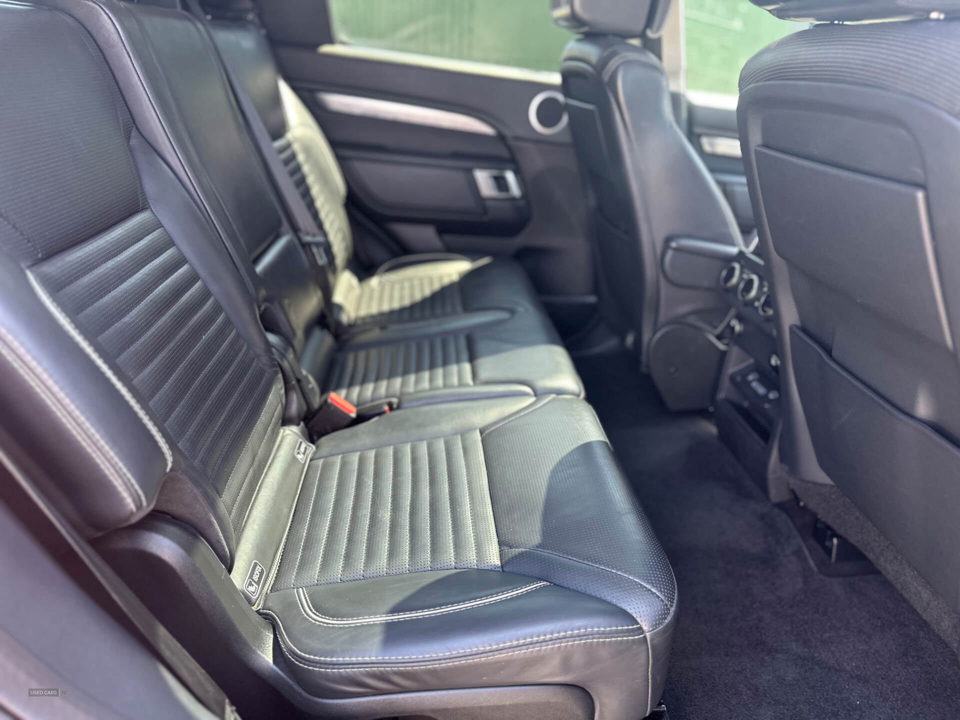 Mar 2017 Land Rover Discovery 3.0 TD6 First Edition 5dr Auto