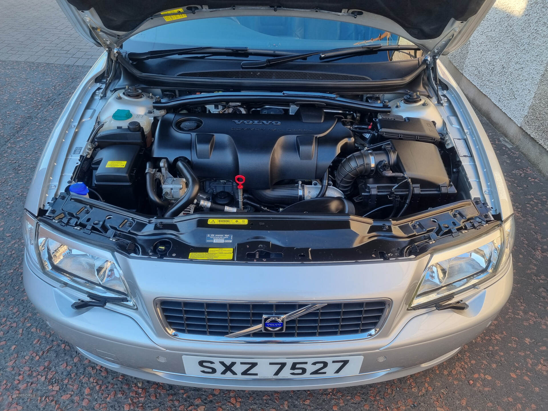 Feb 2006 Volvo S80 2.4 D5 SE Lux 4dr Auto